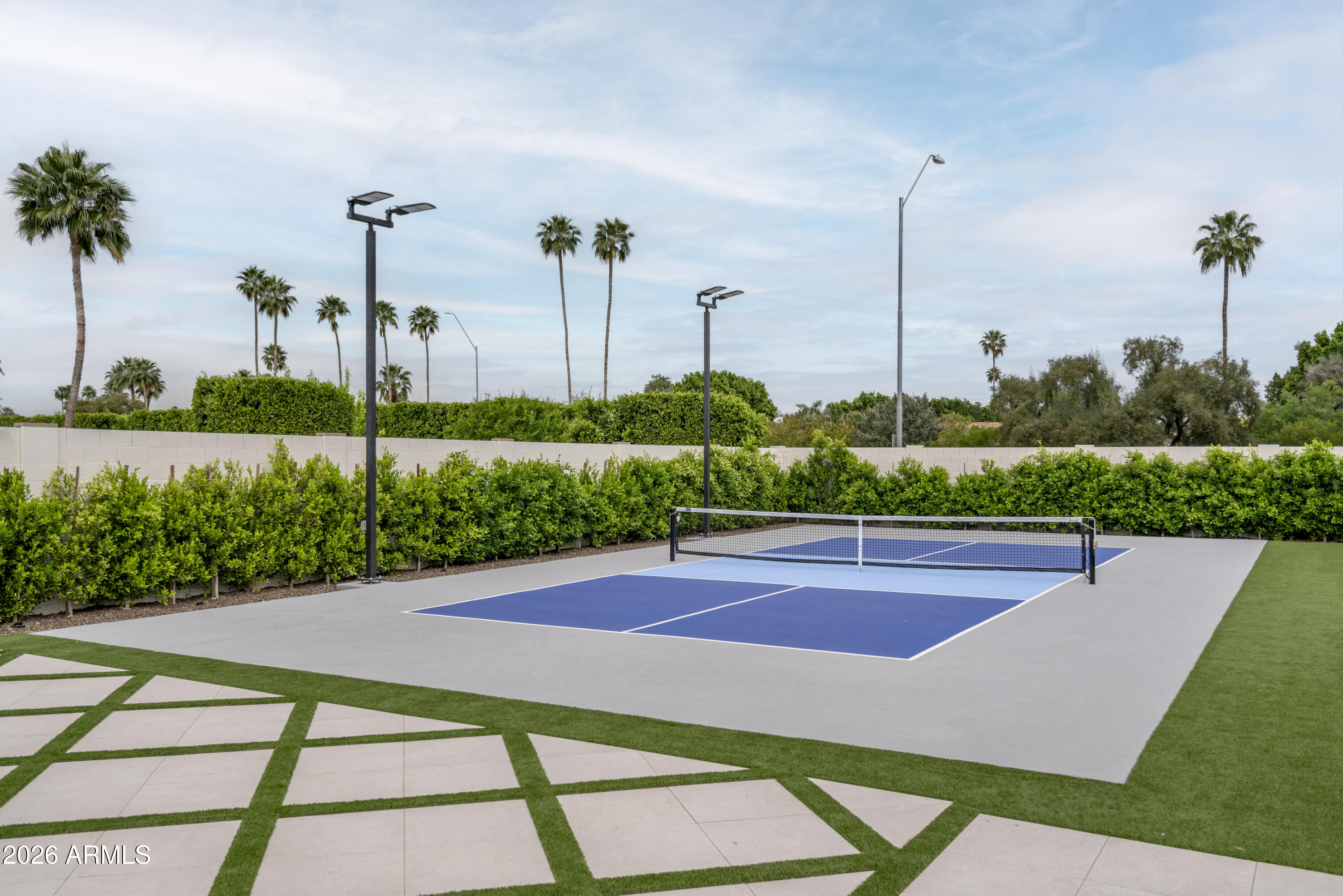 TIERRA - Residential