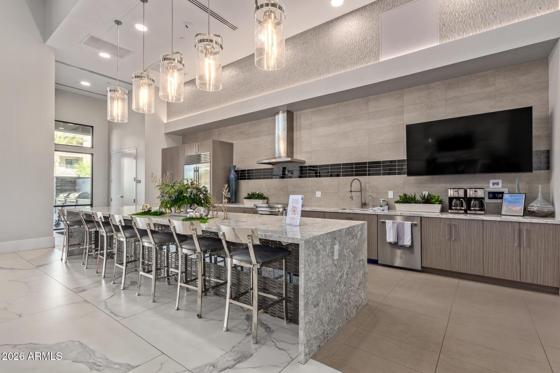 TOSCANA AT DESERT RIDGE CONDOMINIUM 5TH AMD - Residential