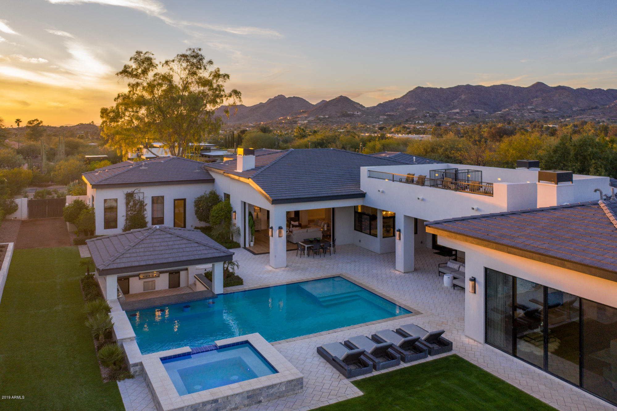Starlight Gardens - Residential
