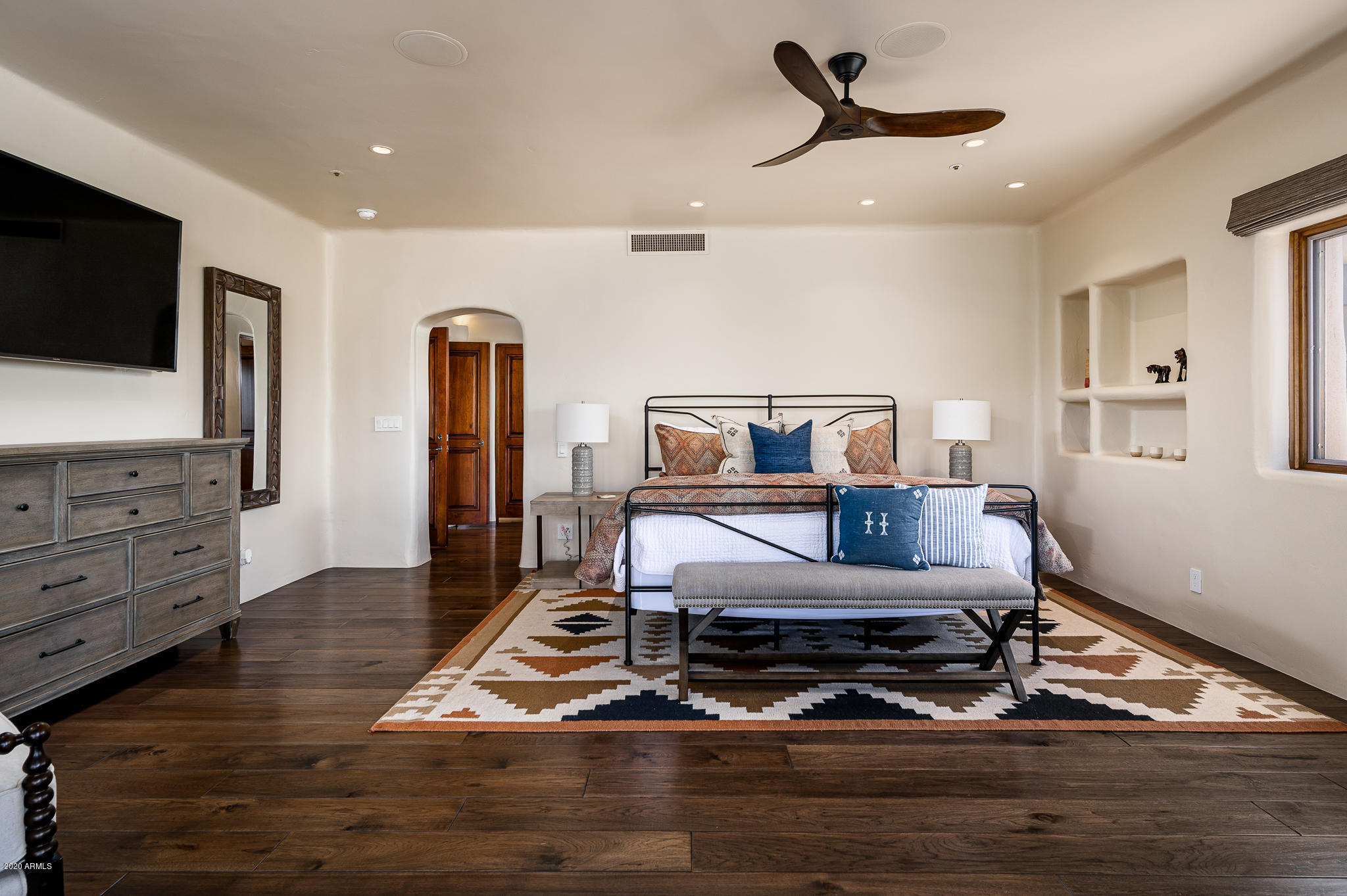 DESERT MOUNTAIN PHASE 2 UNIT 6 LT 1-94 TR A B - Residential