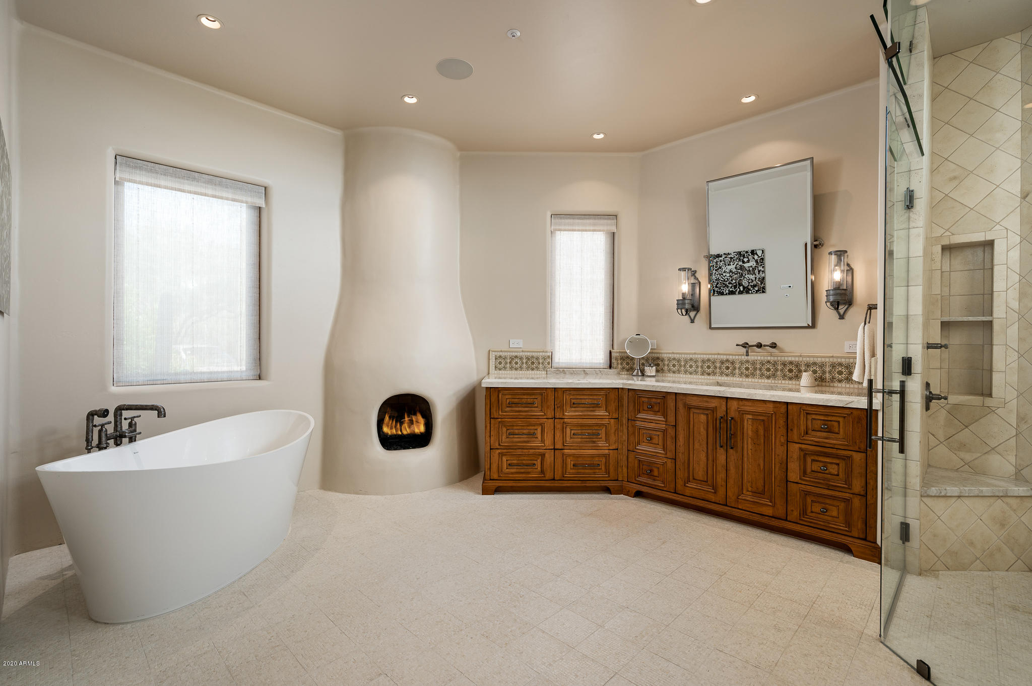 DESERT MOUNTAIN PHASE 2 UNIT 6 LT 1-94 TR A B - Residential