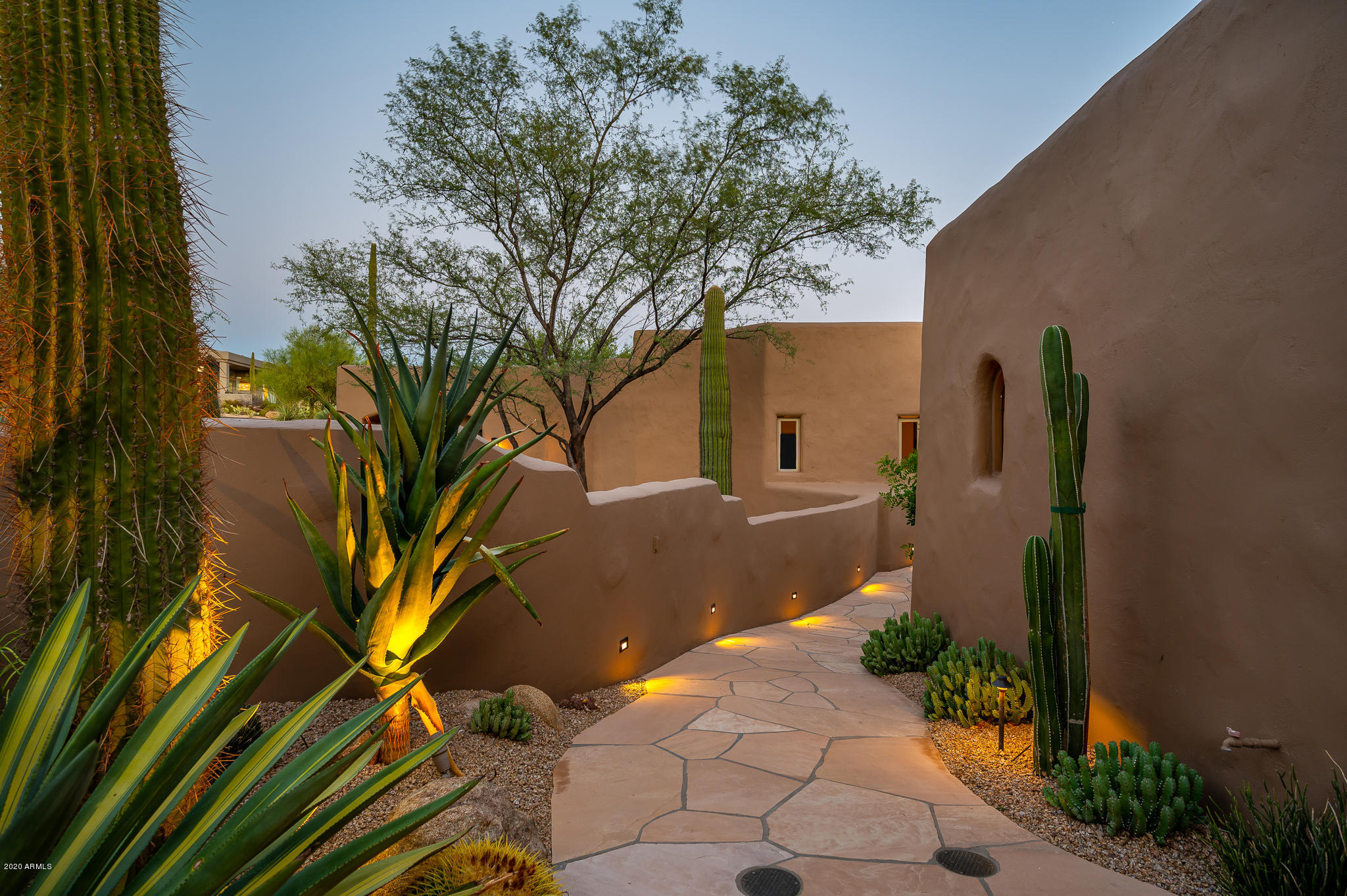 DESERT MOUNTAIN PHASE 2 UNIT 6 LT 1-94 TR A B - Residential