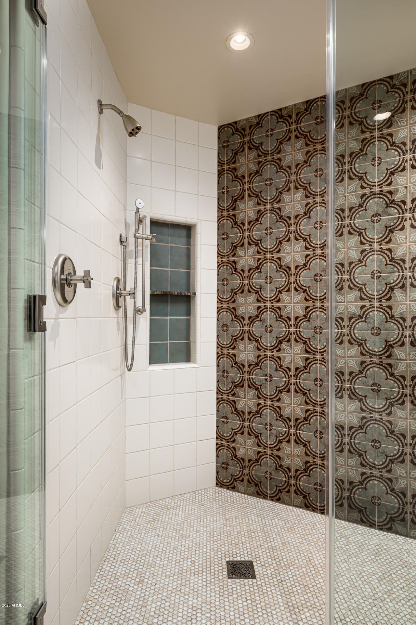DESERT MOUNTAIN PHASE 2 UNIT 6 LT 1-94 TR A B - Residential