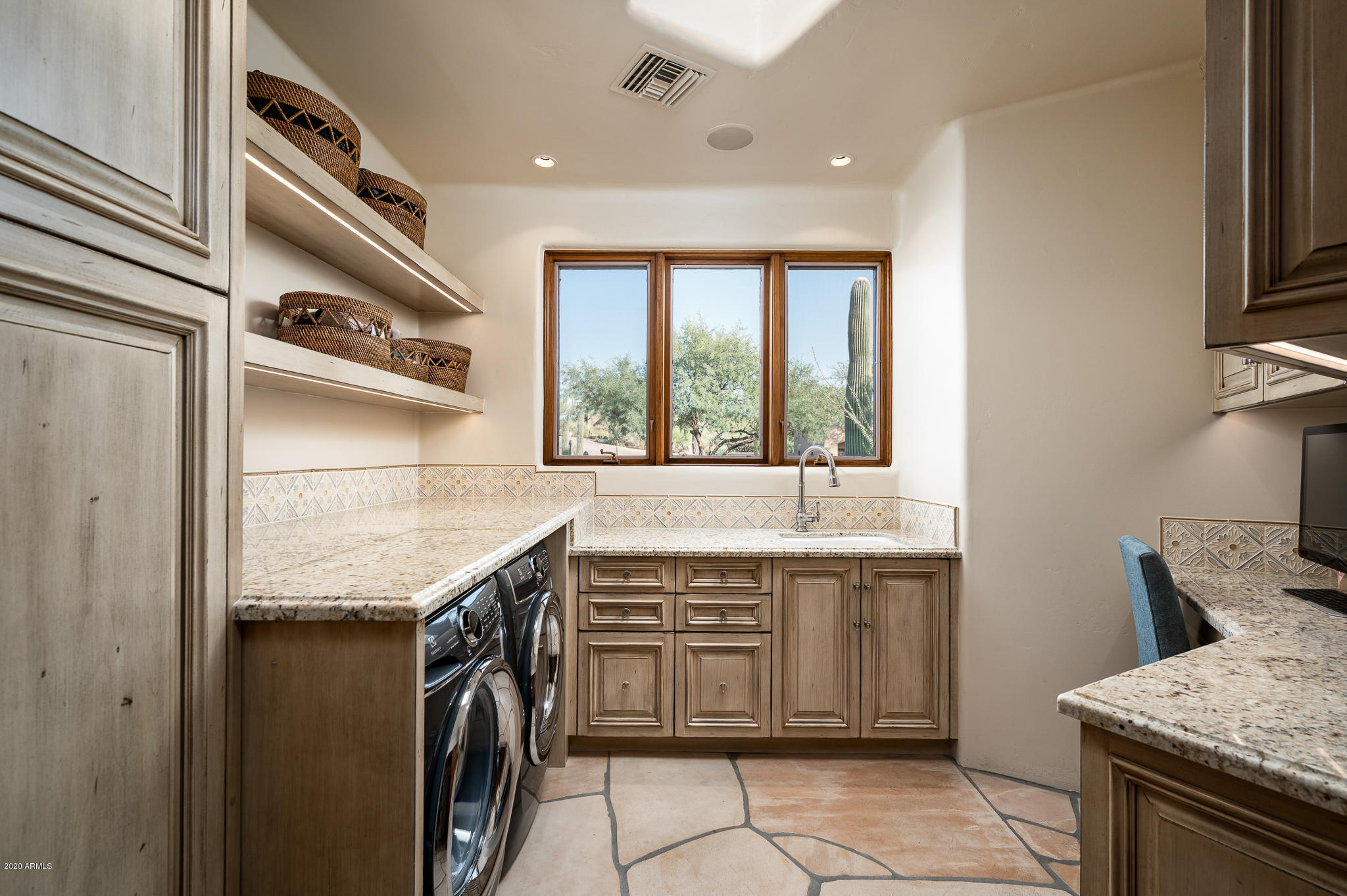 DESERT MOUNTAIN PHASE 2 UNIT 6 LT 1-94 TR A B - Residential