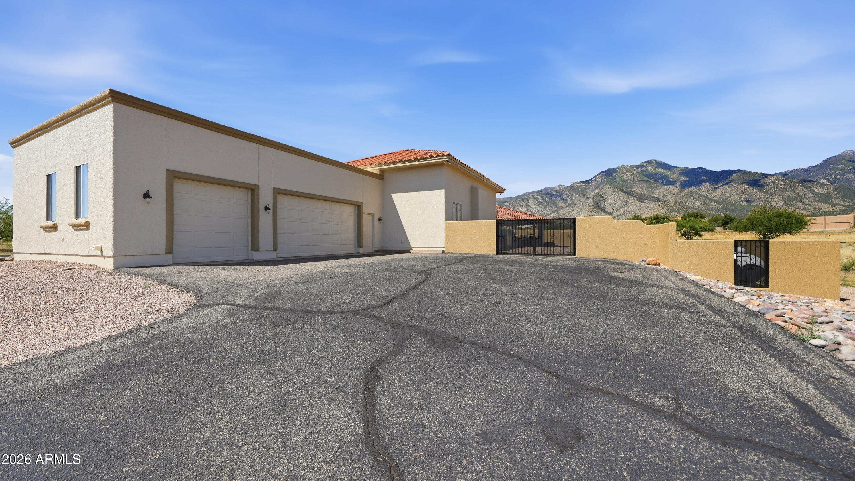 WILD HORSE 2 - Residential