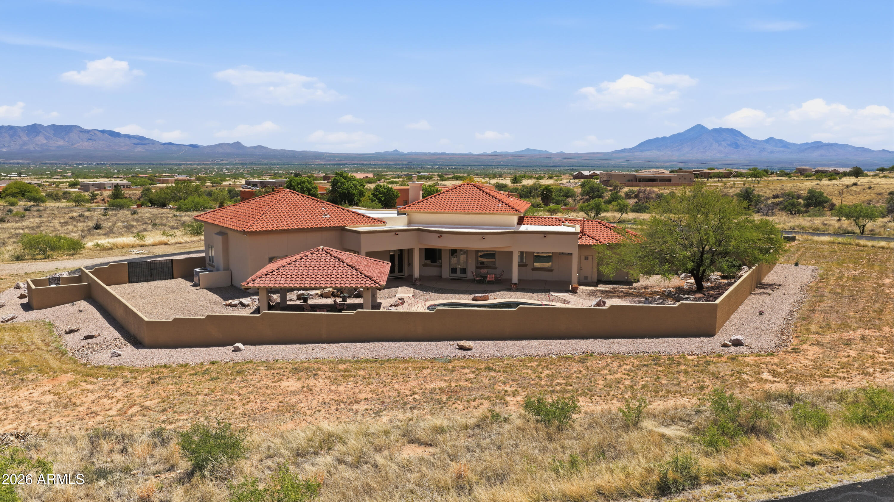 WILD HORSE 2 - Residential
