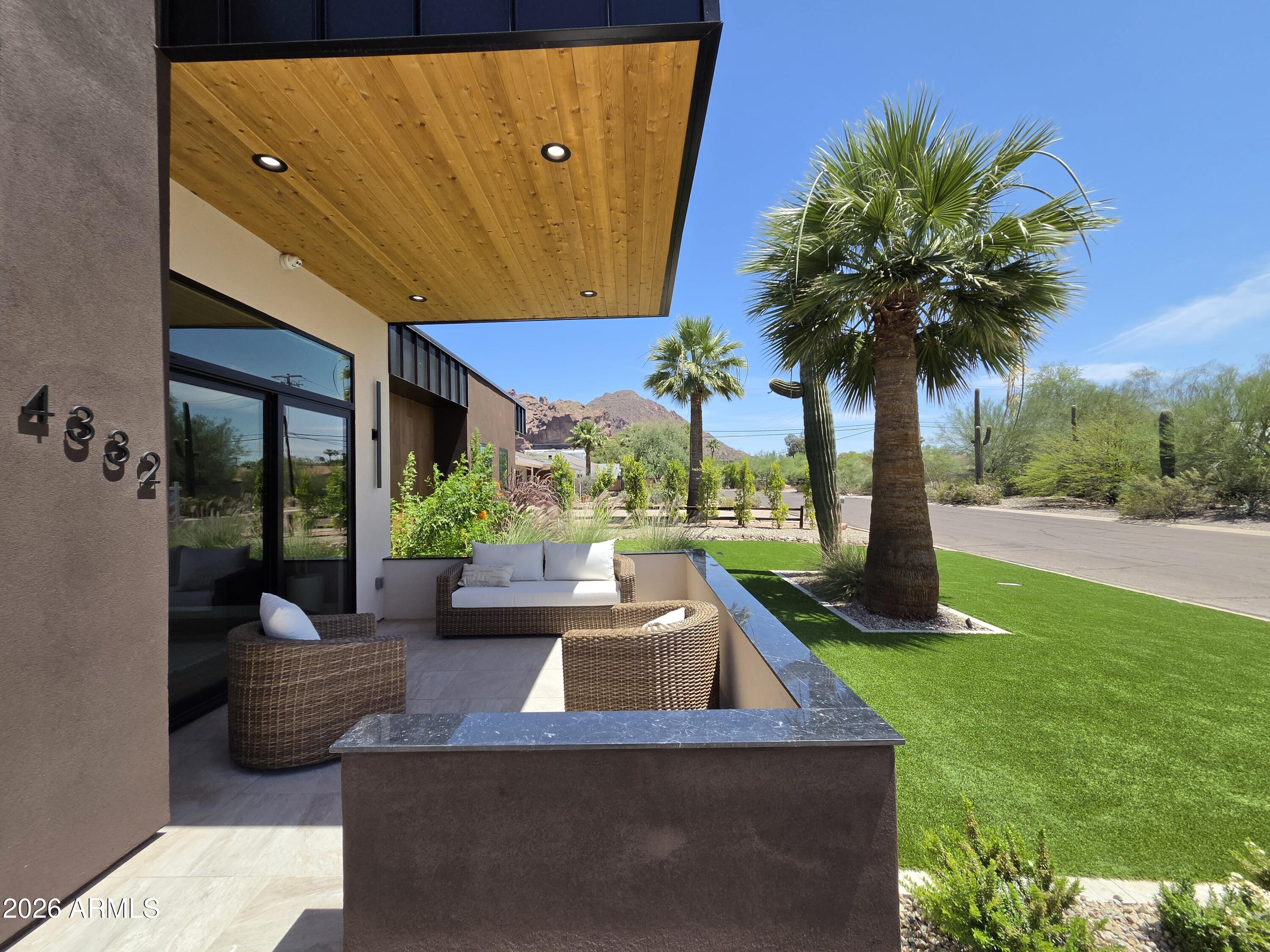 PARK PARADISE - Residential