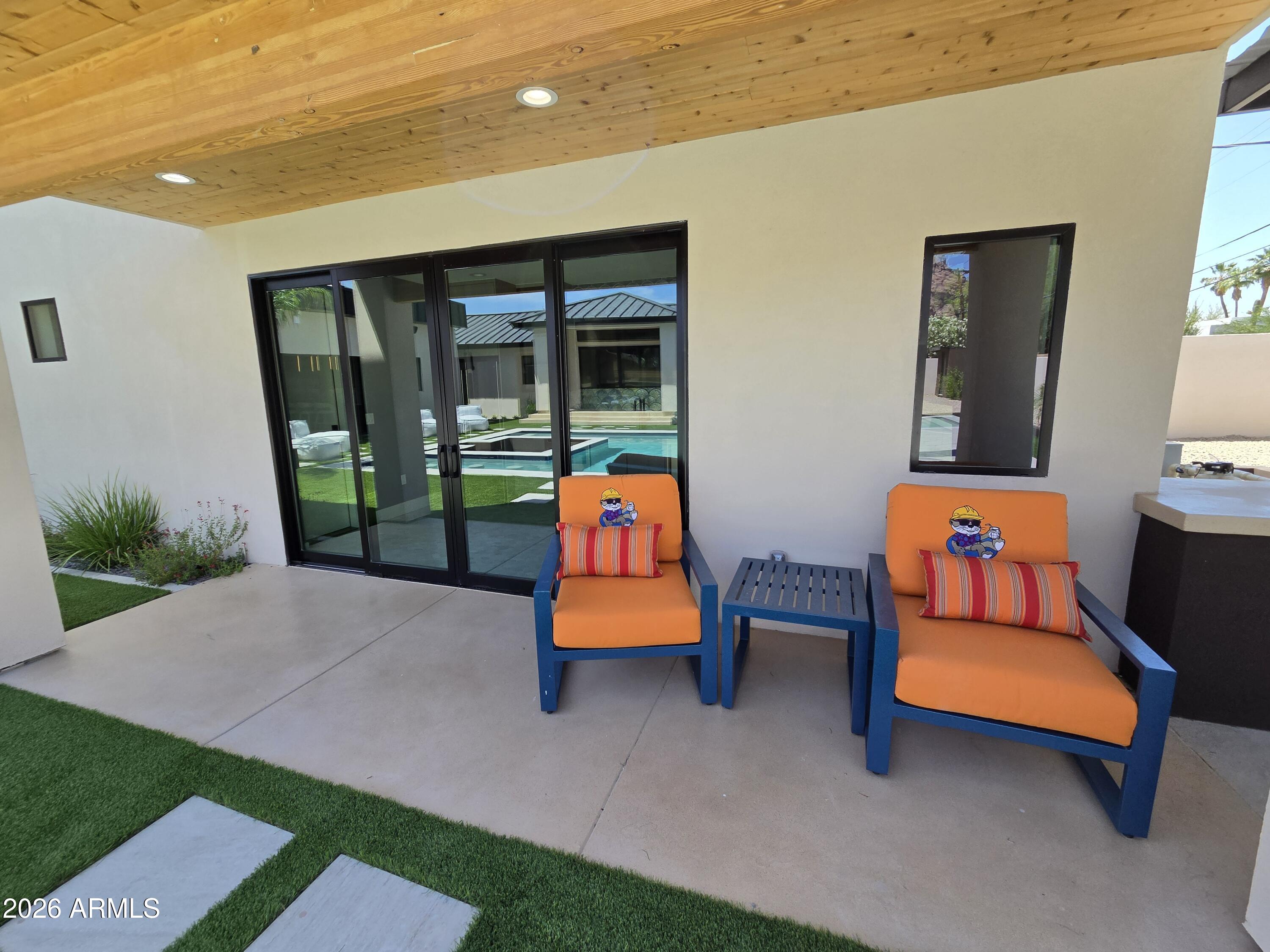 PARK PARADISE - Residential