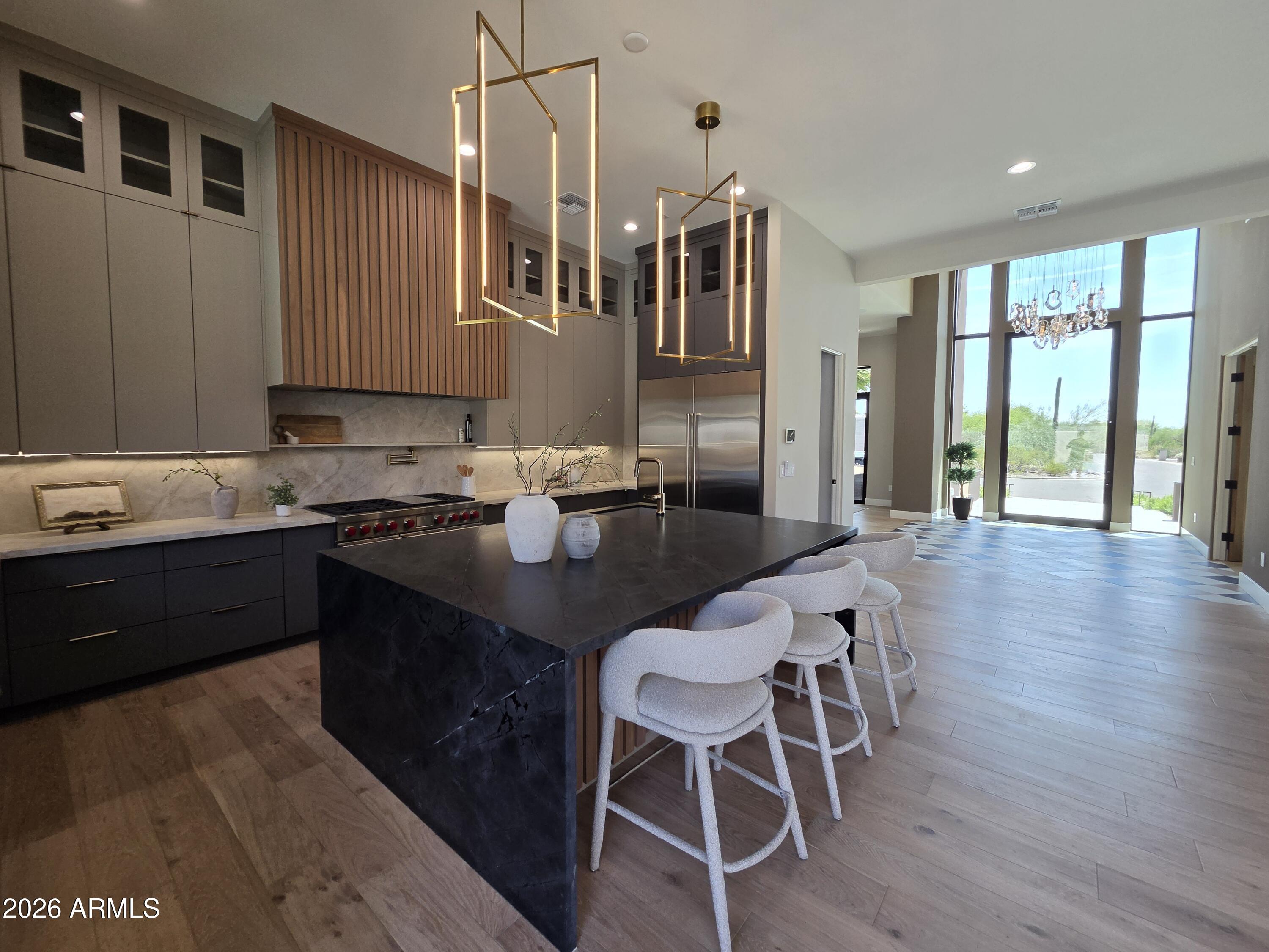 PARK PARADISE - Residential