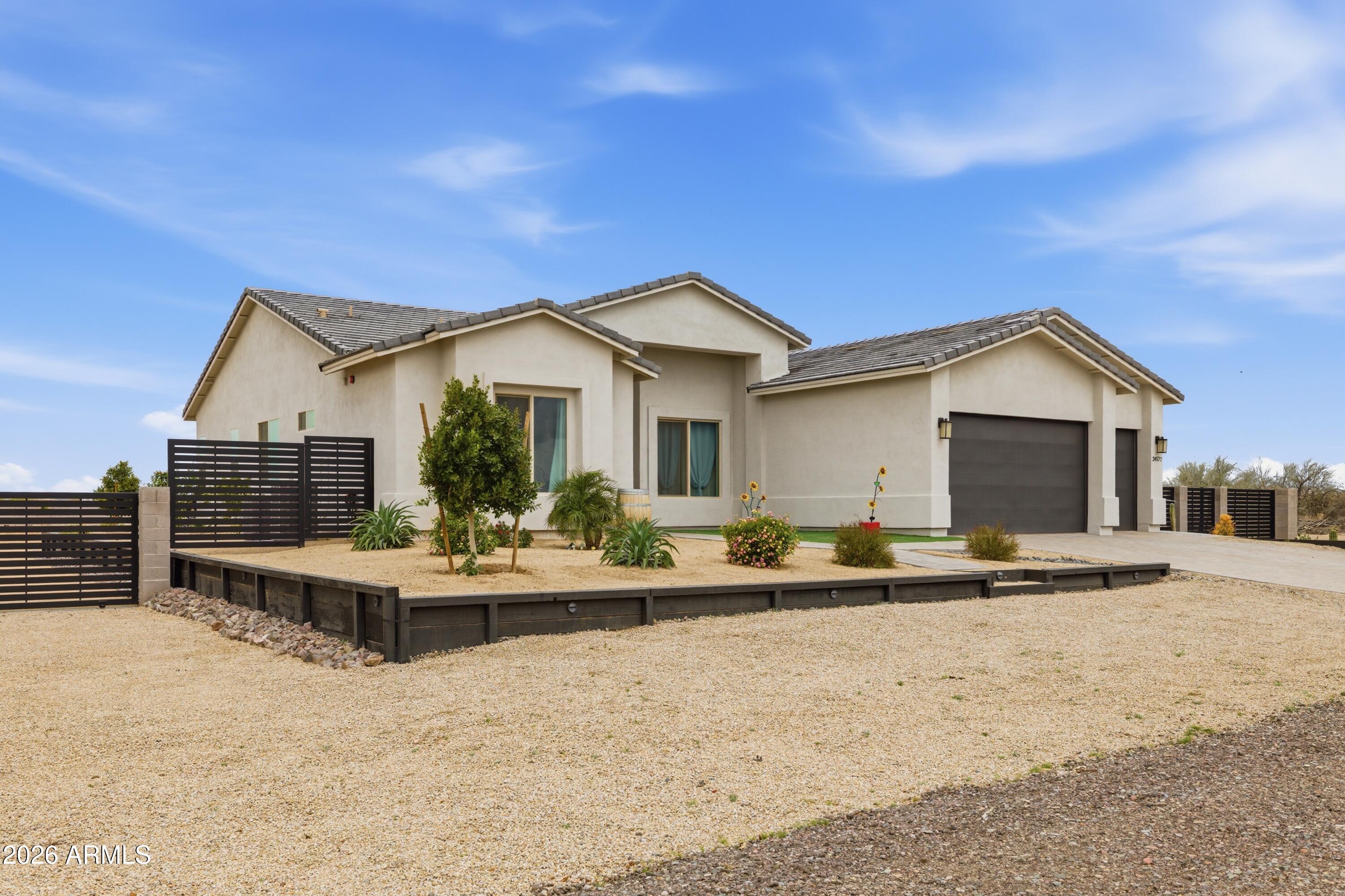 SAN YSIDRO ACRES - Residential