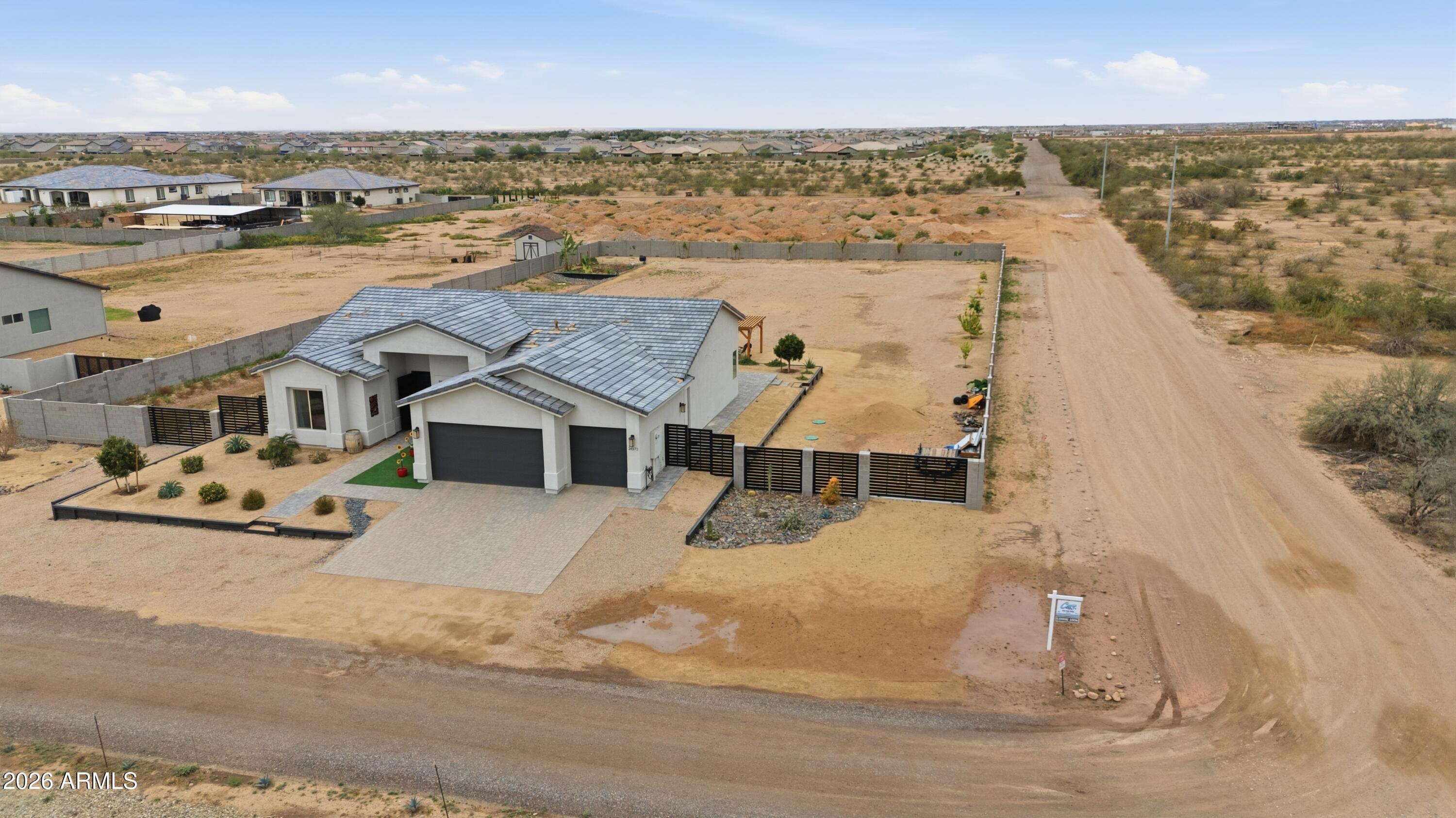 SAN YSIDRO ACRES - Residential