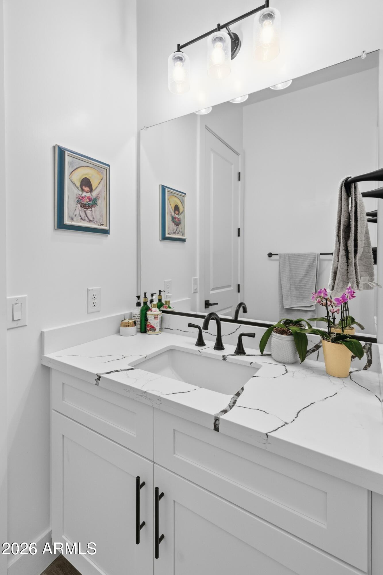 SAN YSIDRO ACRES - Residential