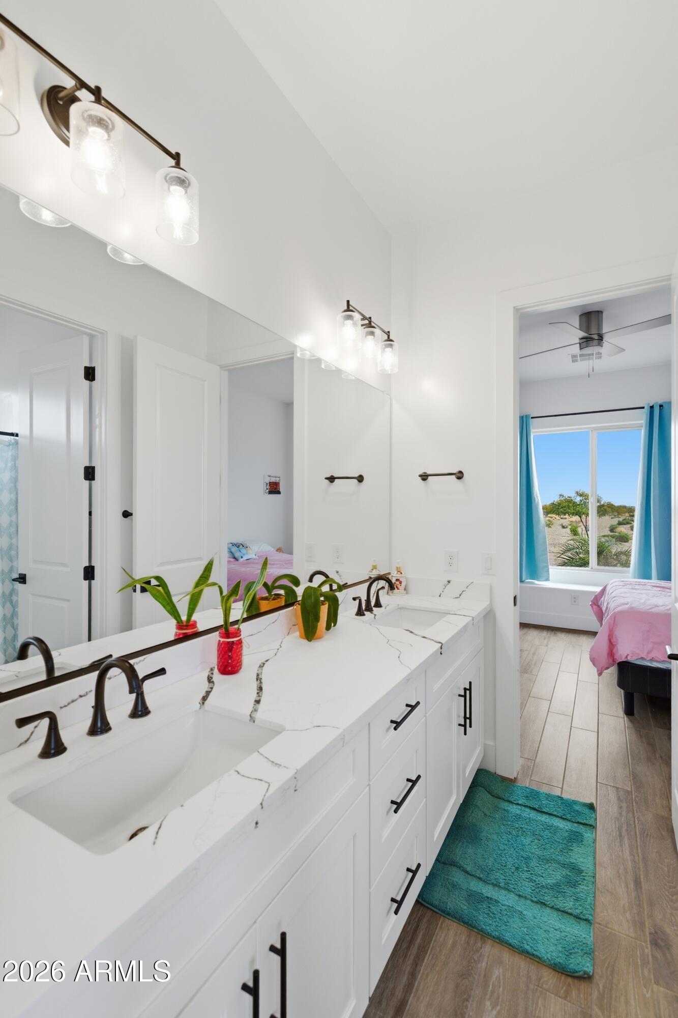 SAN YSIDRO ACRES - Residential