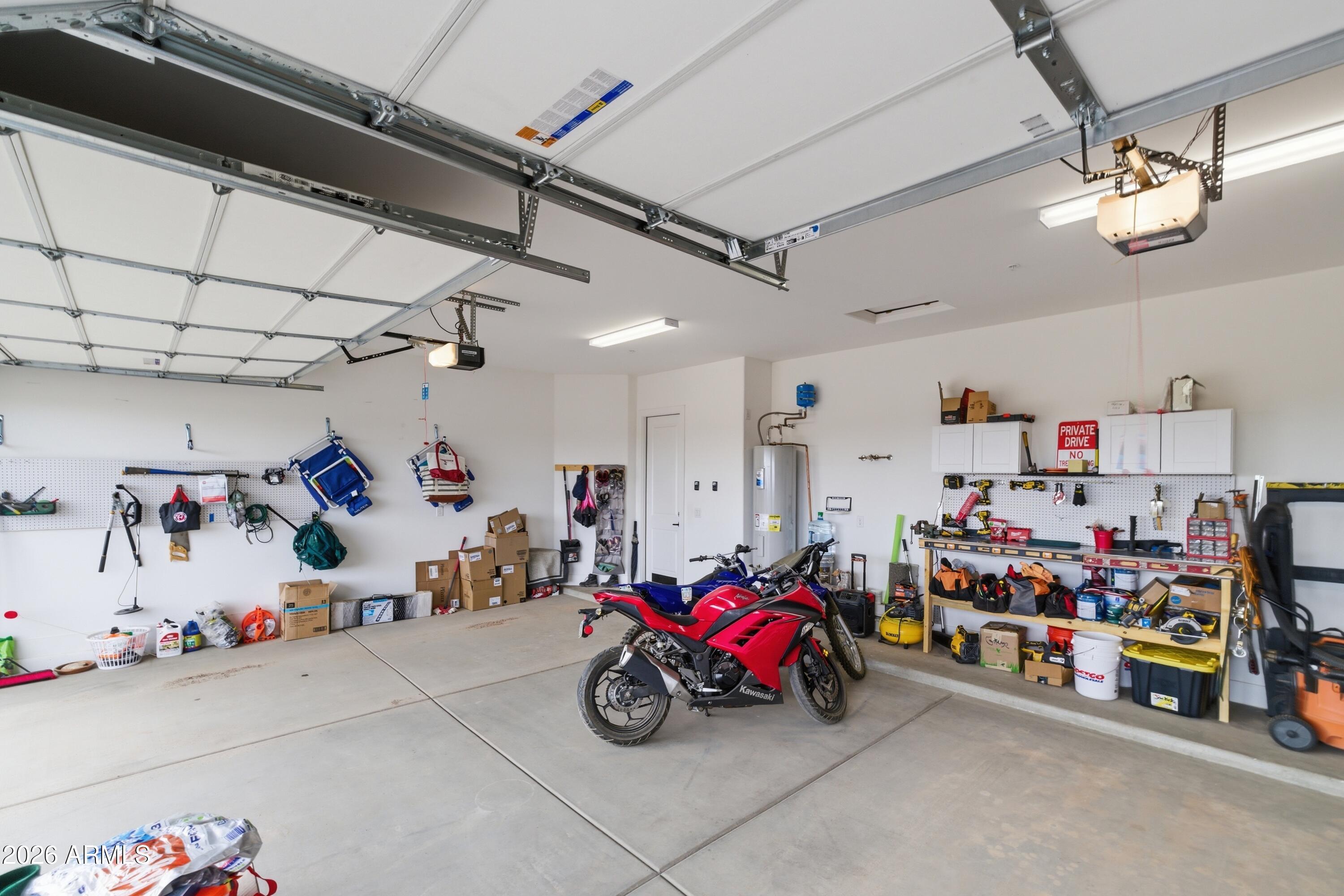 SAN YSIDRO ACRES - Residential