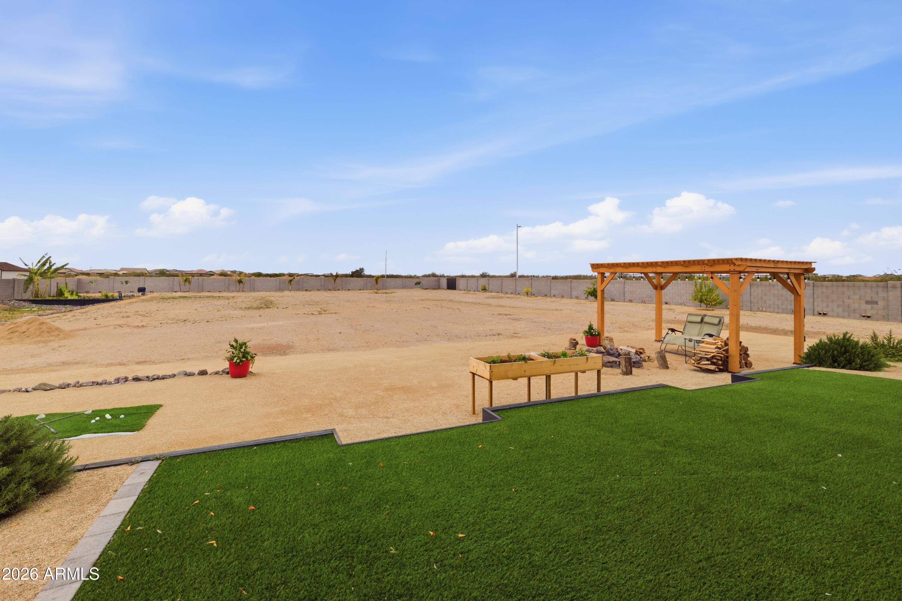 SAN YSIDRO ACRES - Residential