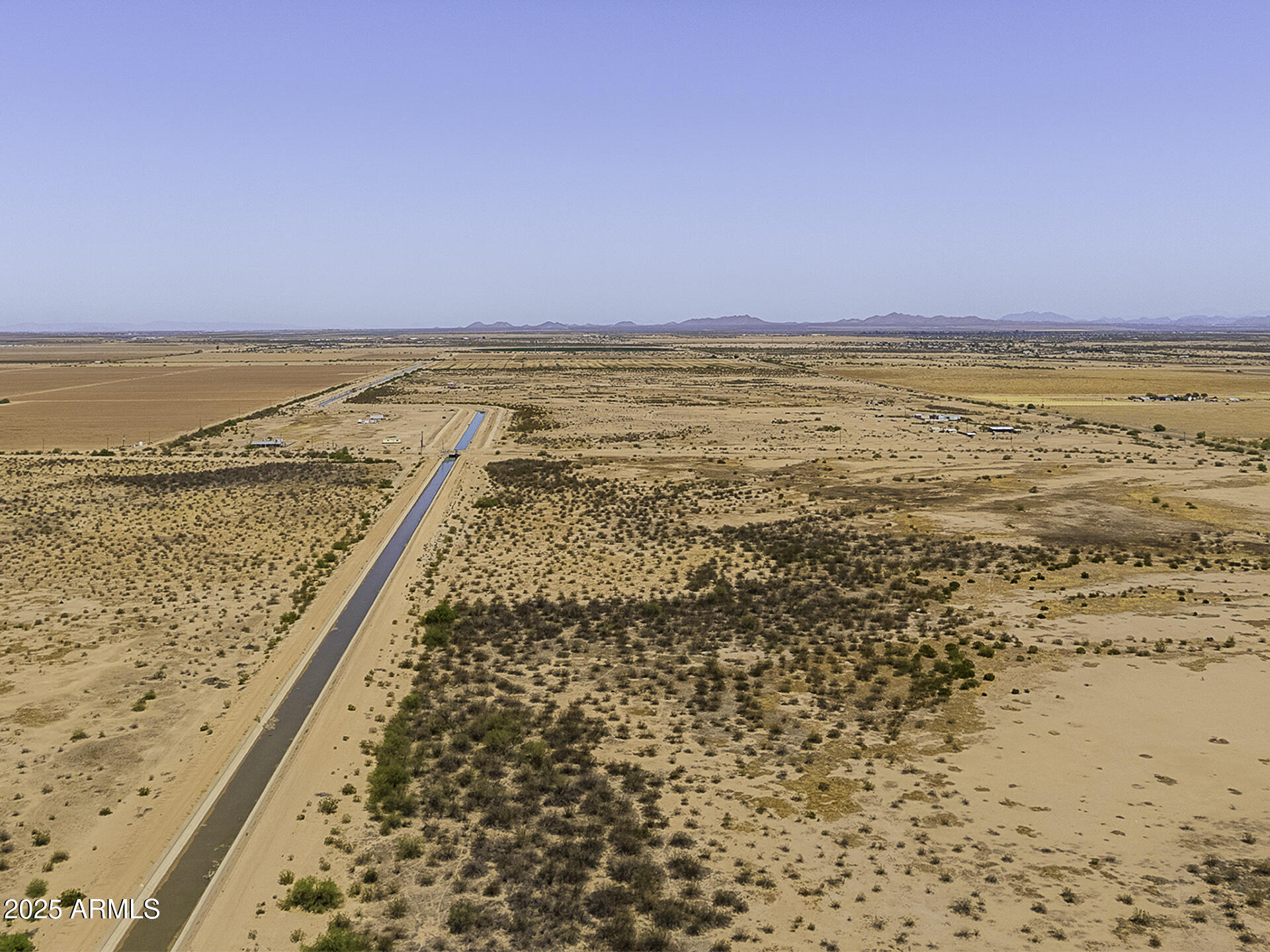 S24 T7S R4E - Land