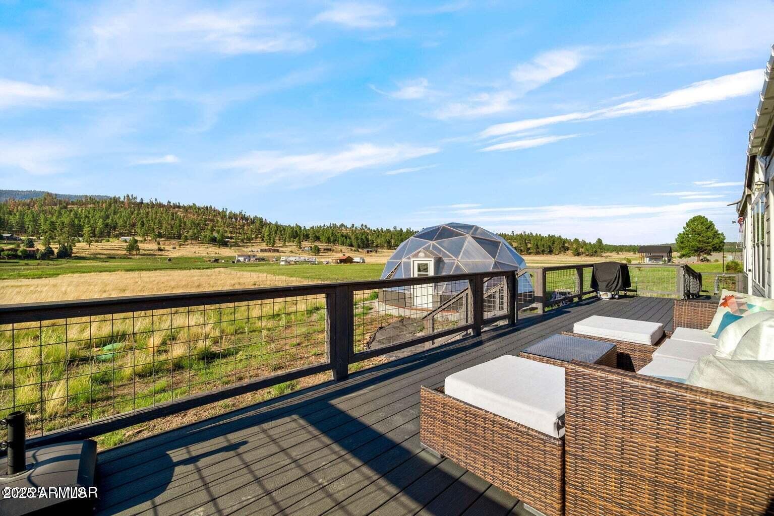 LUNA LAKE VILLAGE - Residential