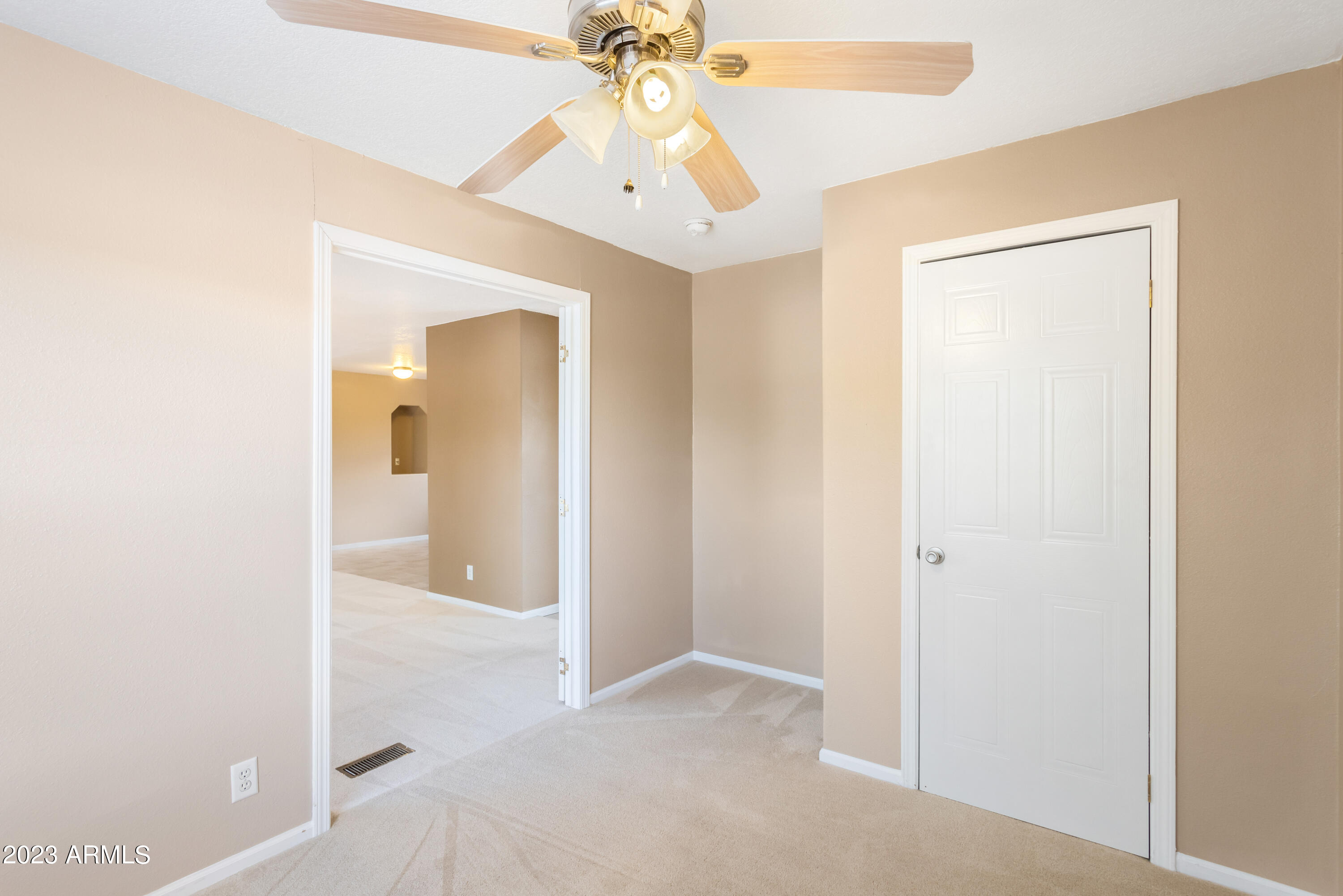 HODGINS ACRES - Residential