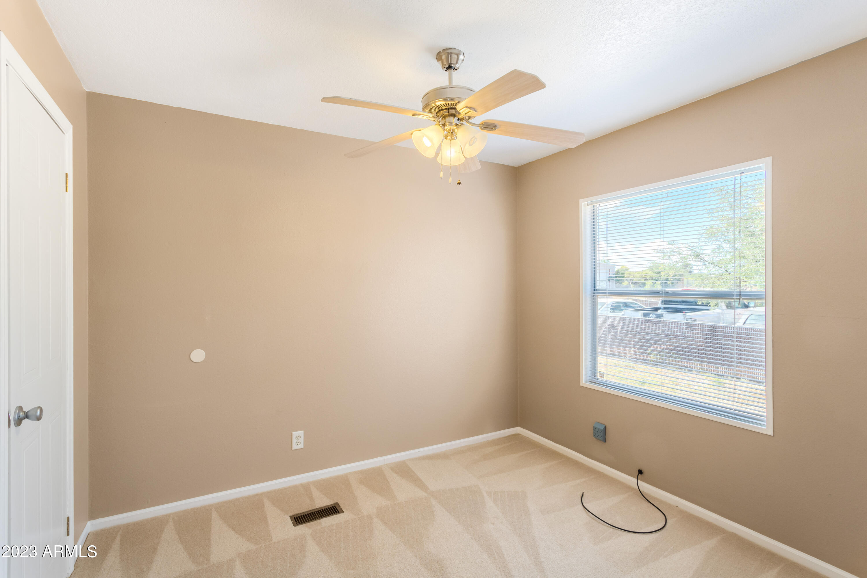HODGINS ACRES - Residential