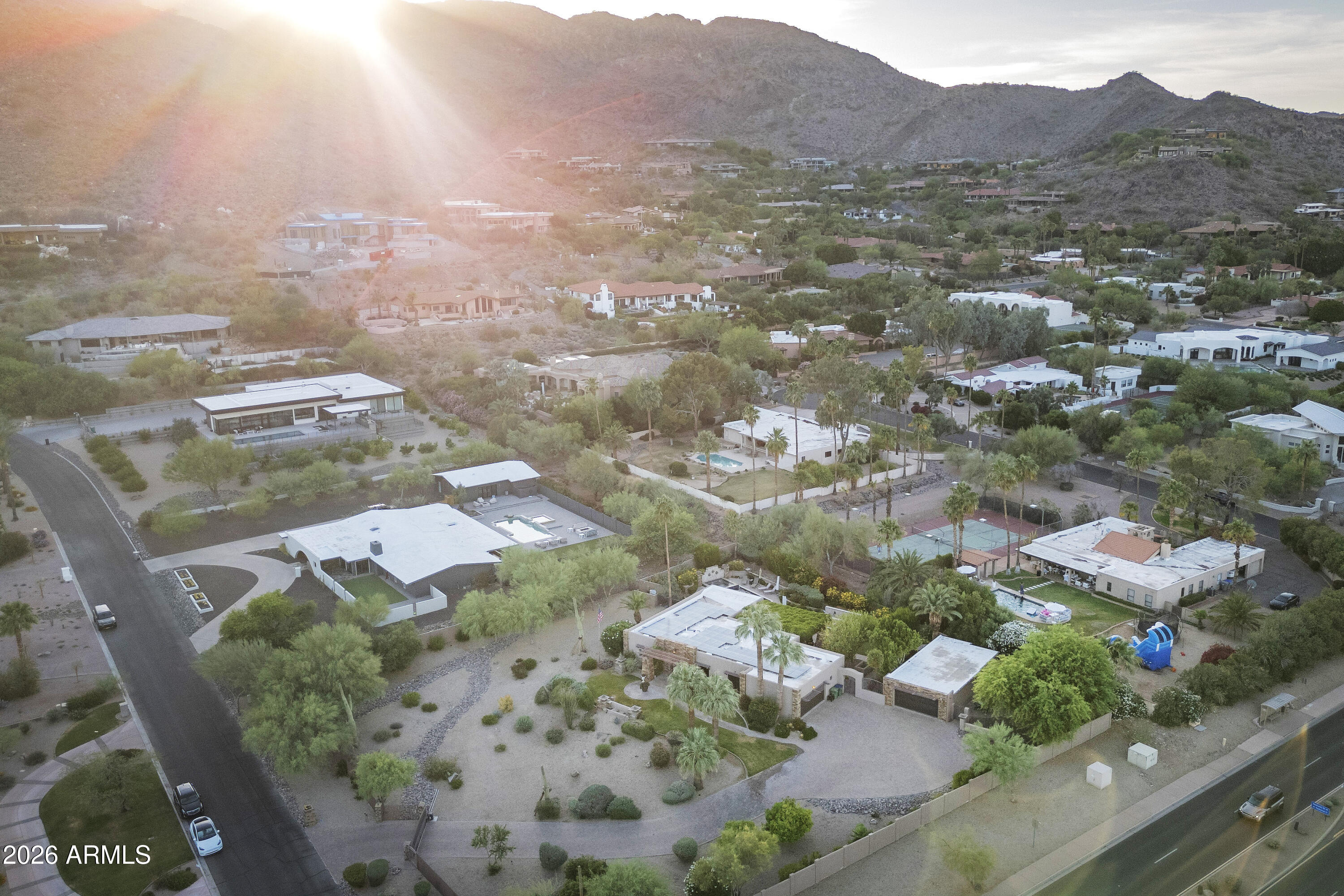 PARADISE VALLEY COUNTRY ESTATES - Land