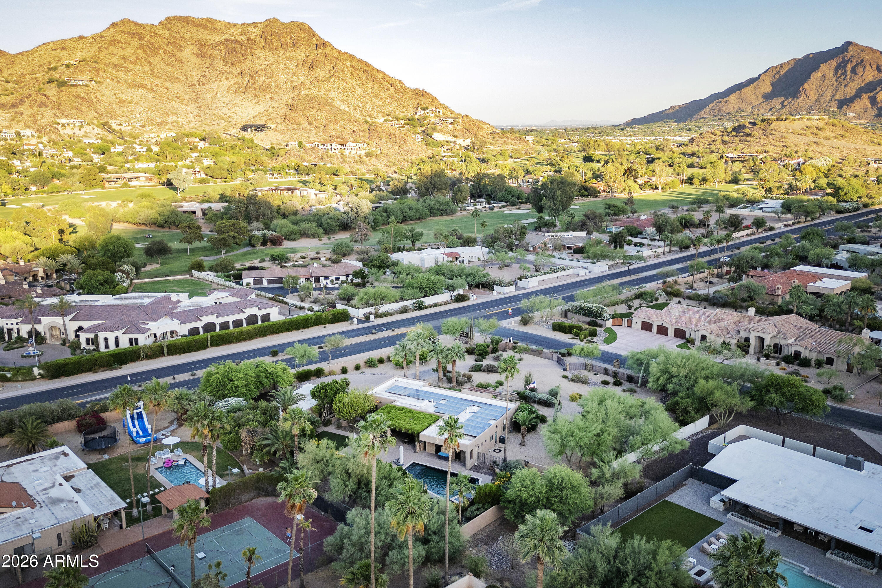 PARADISE VALLEY COUNTRY ESTATES - Land