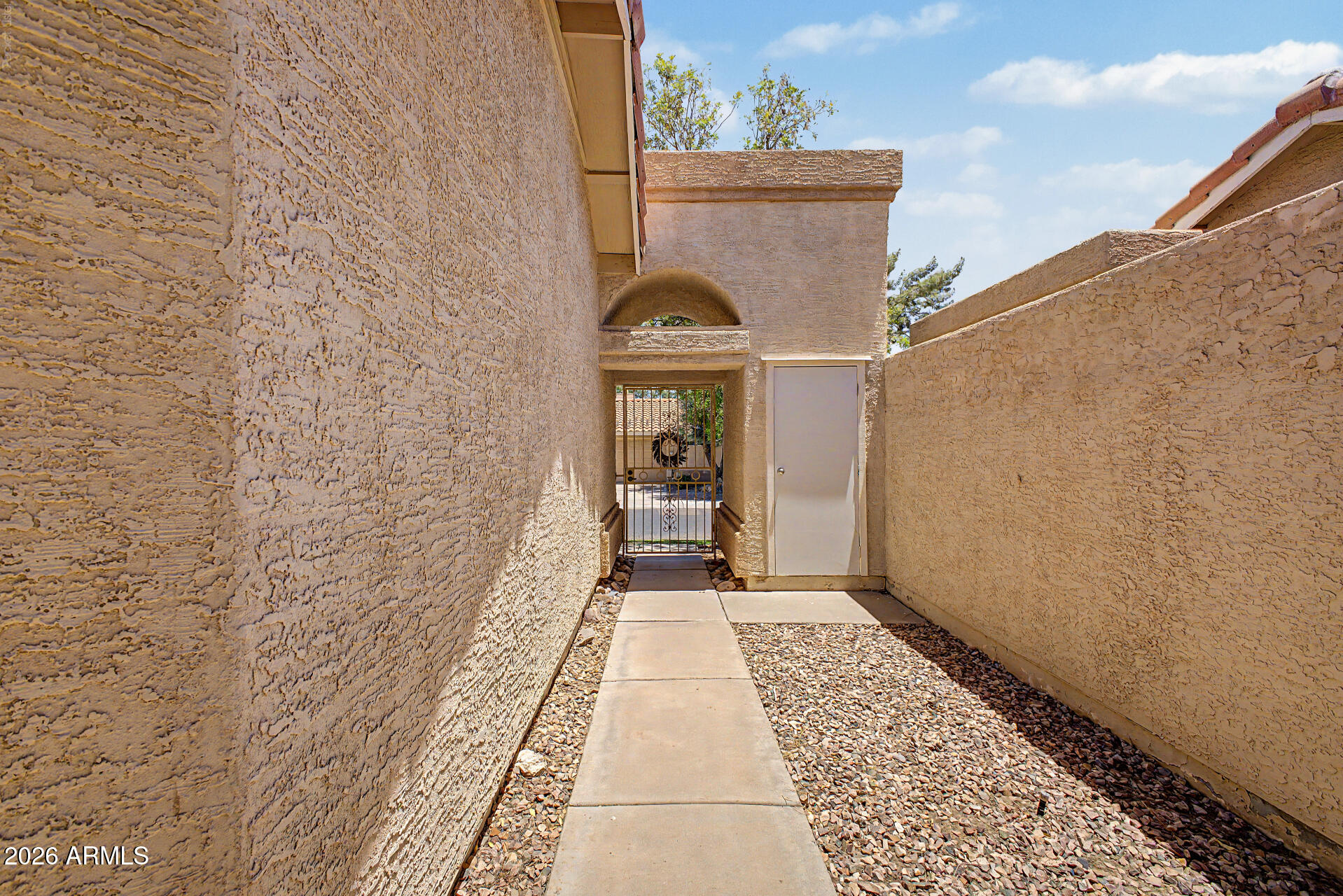 BRITTANY LANE LOT 1-41 43-81 TR A-L - Residential
