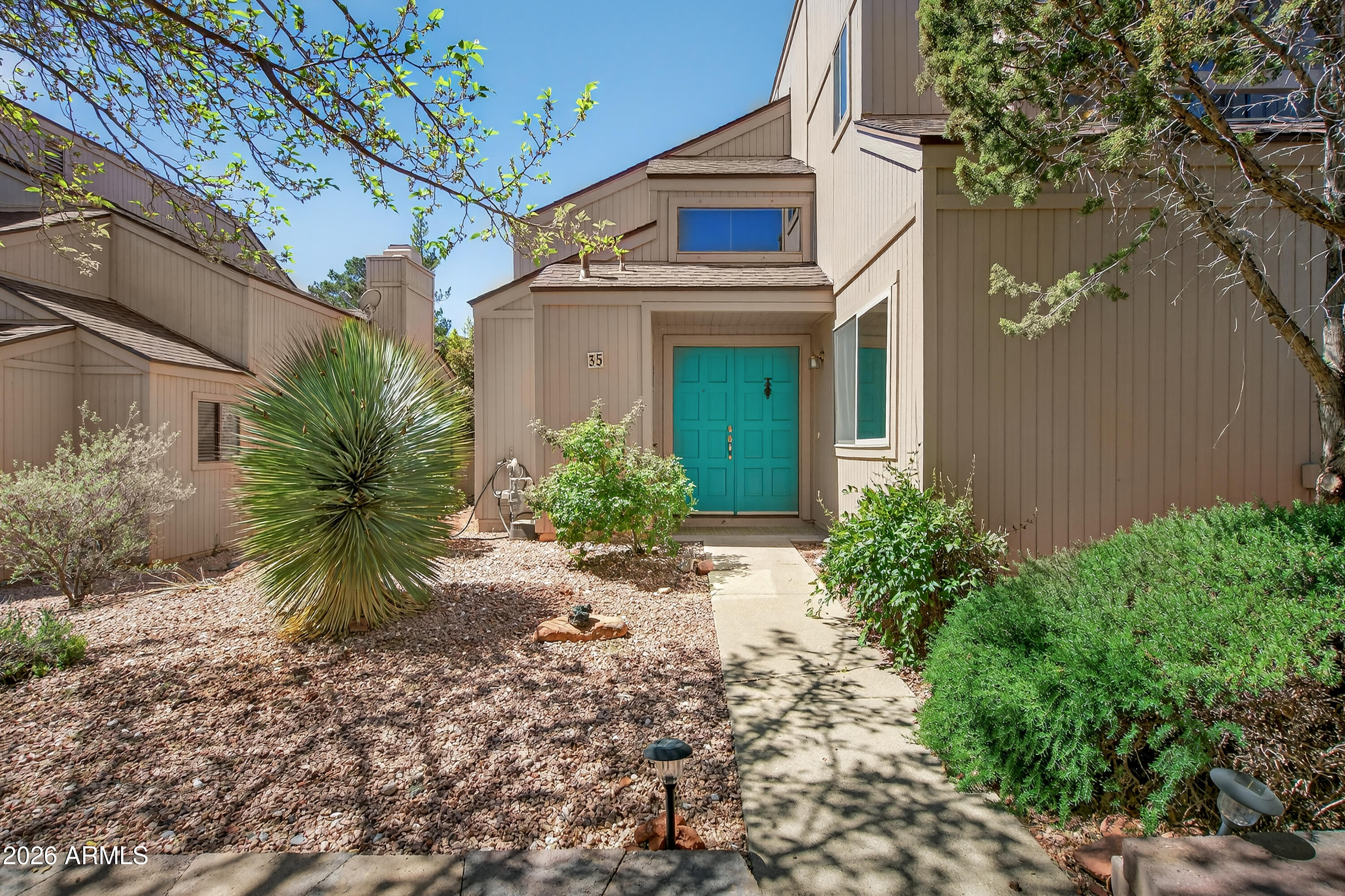 VISTA MONTANA - Residential