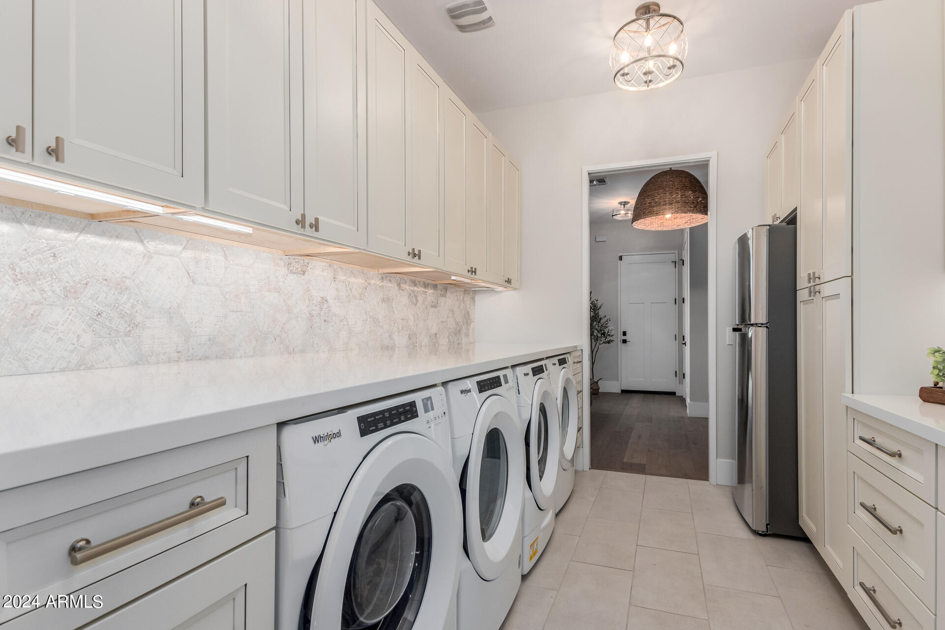 DEL RAY ESTATES - Residential