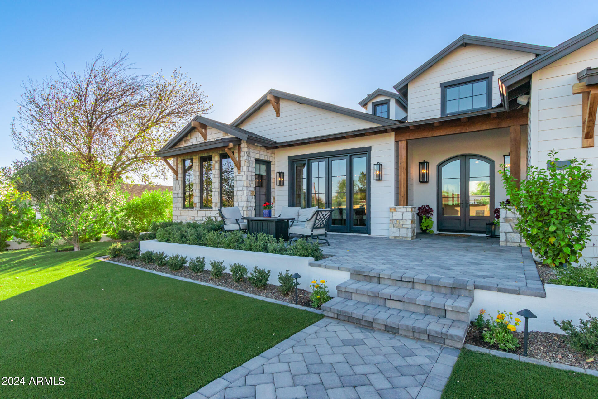 DEL RAY ESTATES - Residential