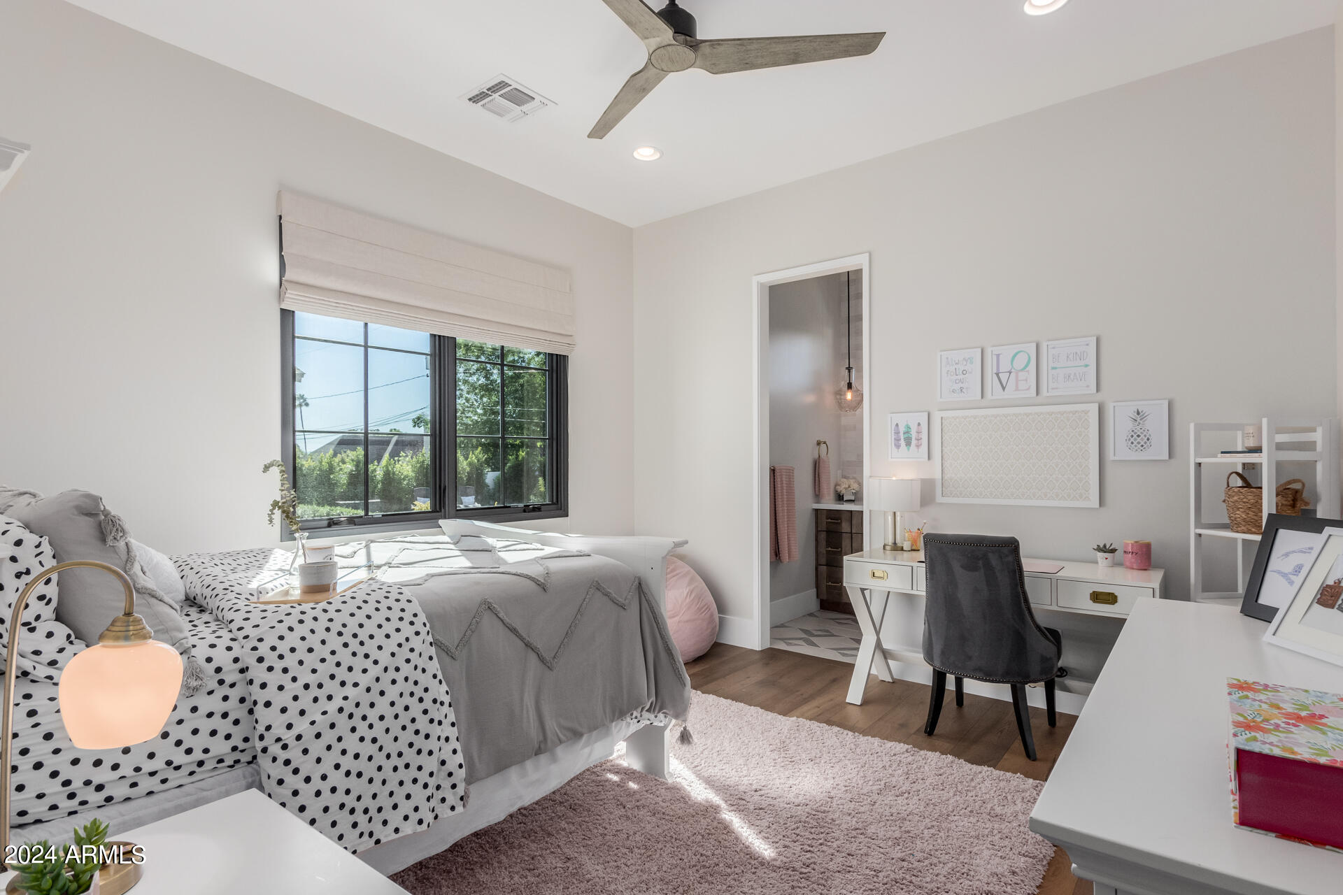 DEL RAY ESTATES - Residential
