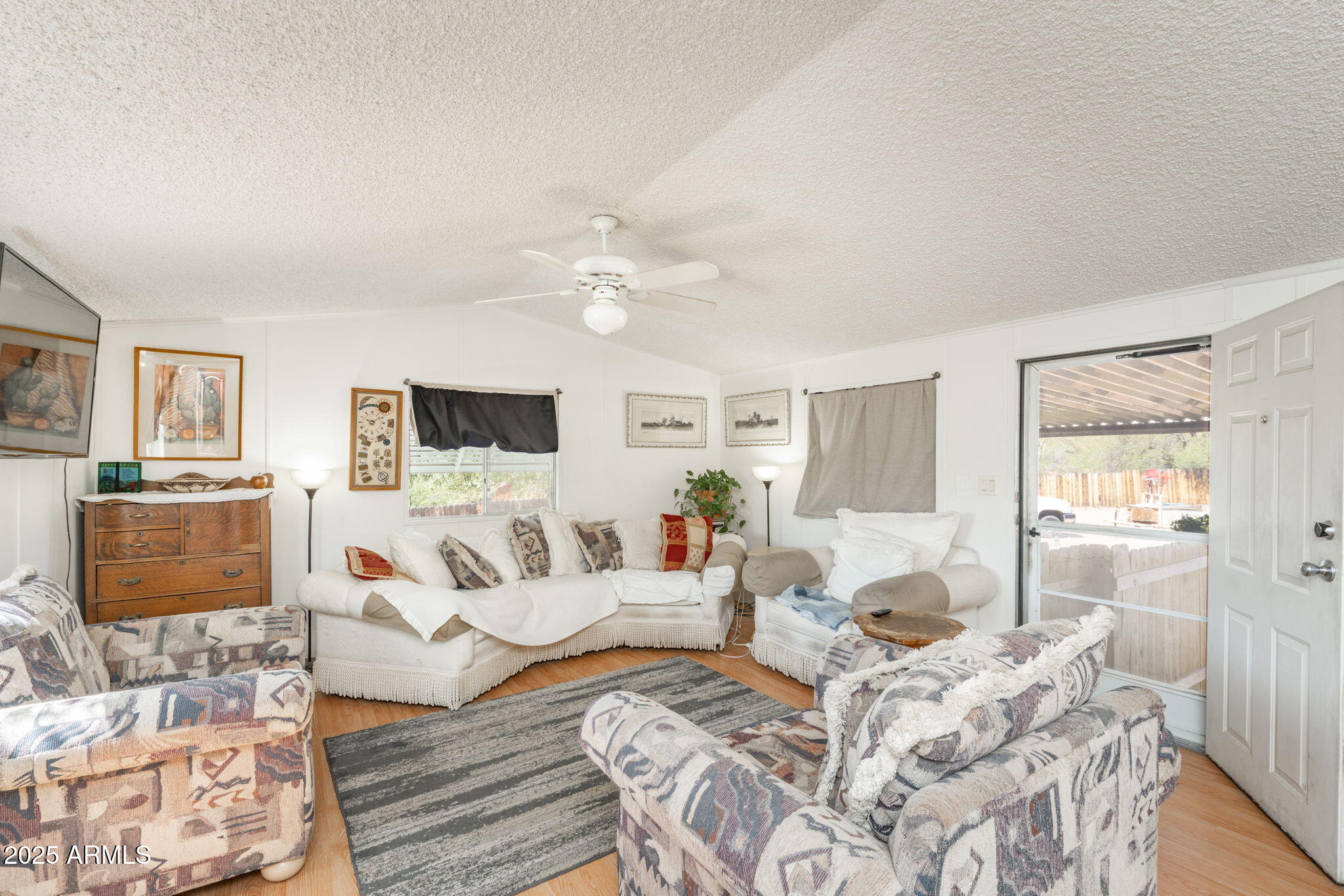 Under 5 Acres - Residential