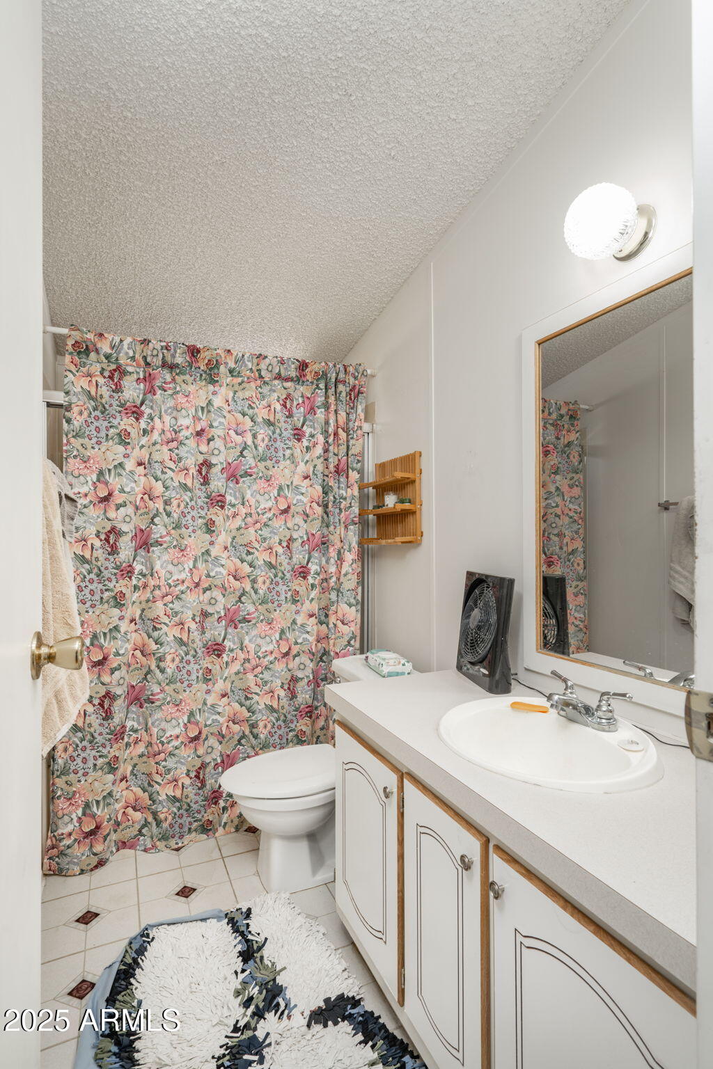 Under 5 Acres - Residential