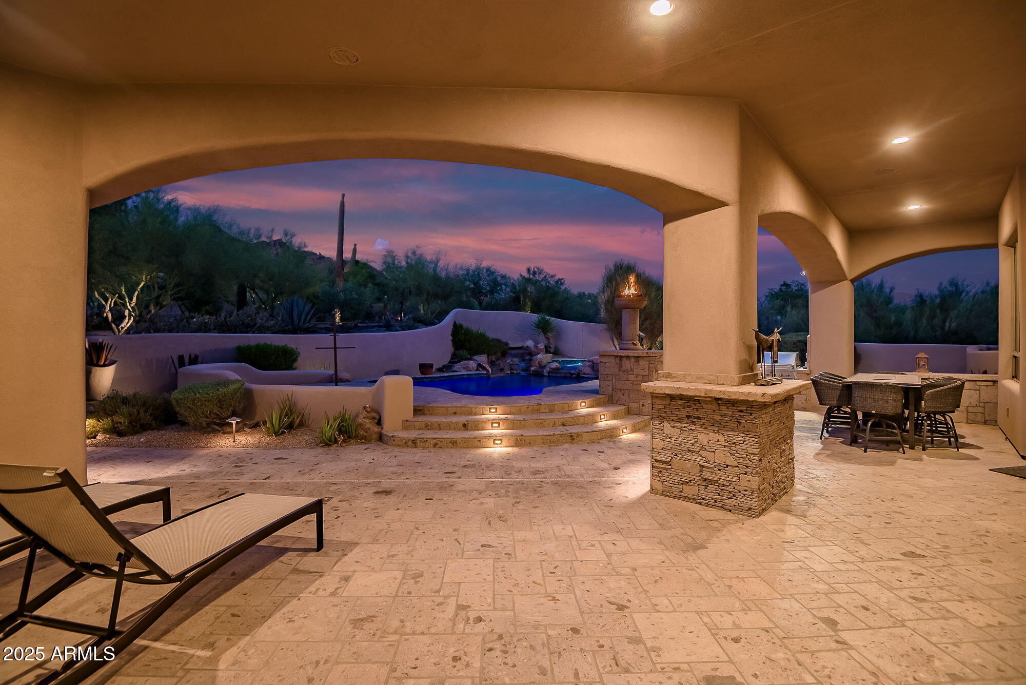 BLACK MOUNTAIN FOOTHILLS - Residential