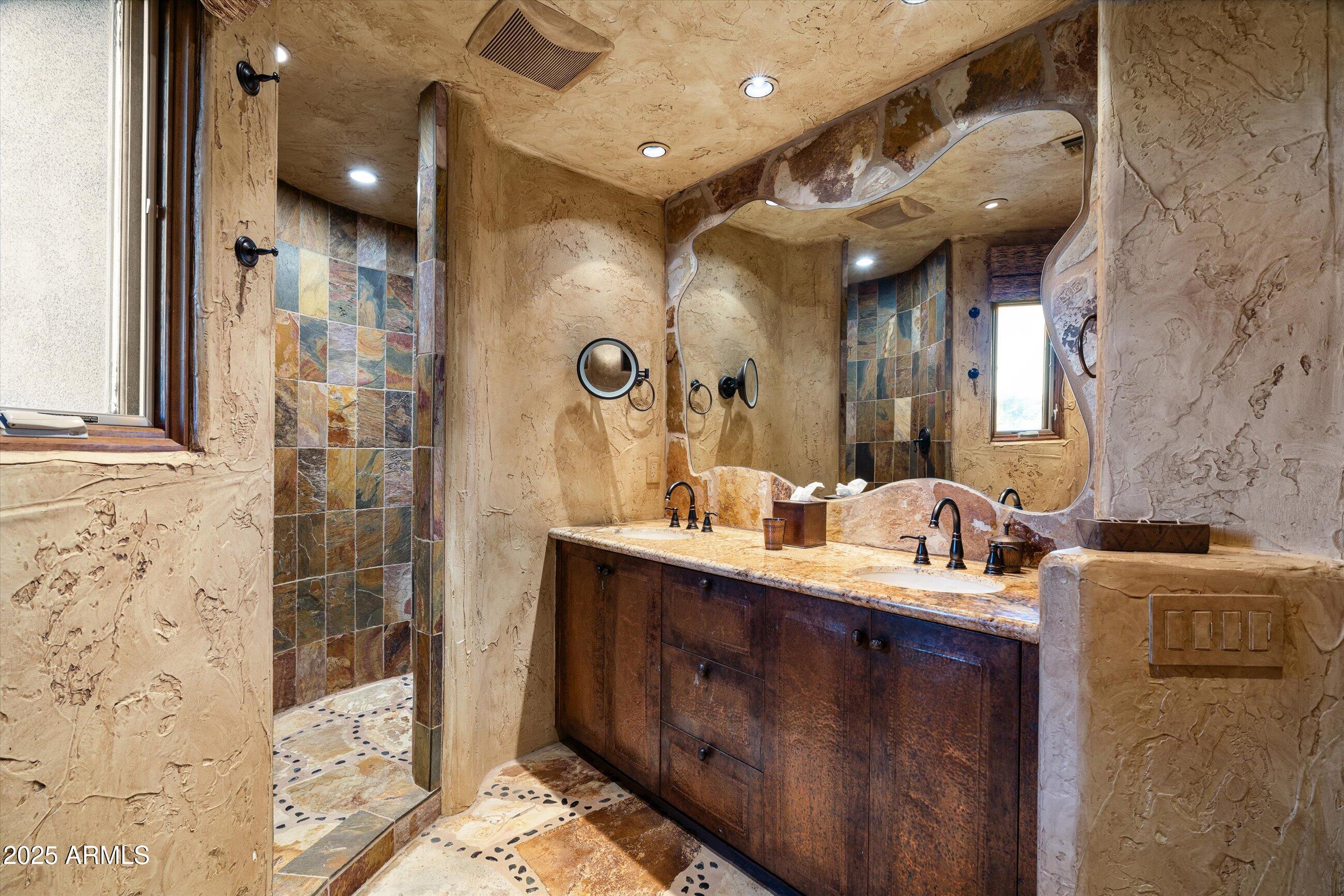 DESERT MOUNTAIN PHASE 3 UNIT 27 VILLAGE LONE MTN 2 - Residential