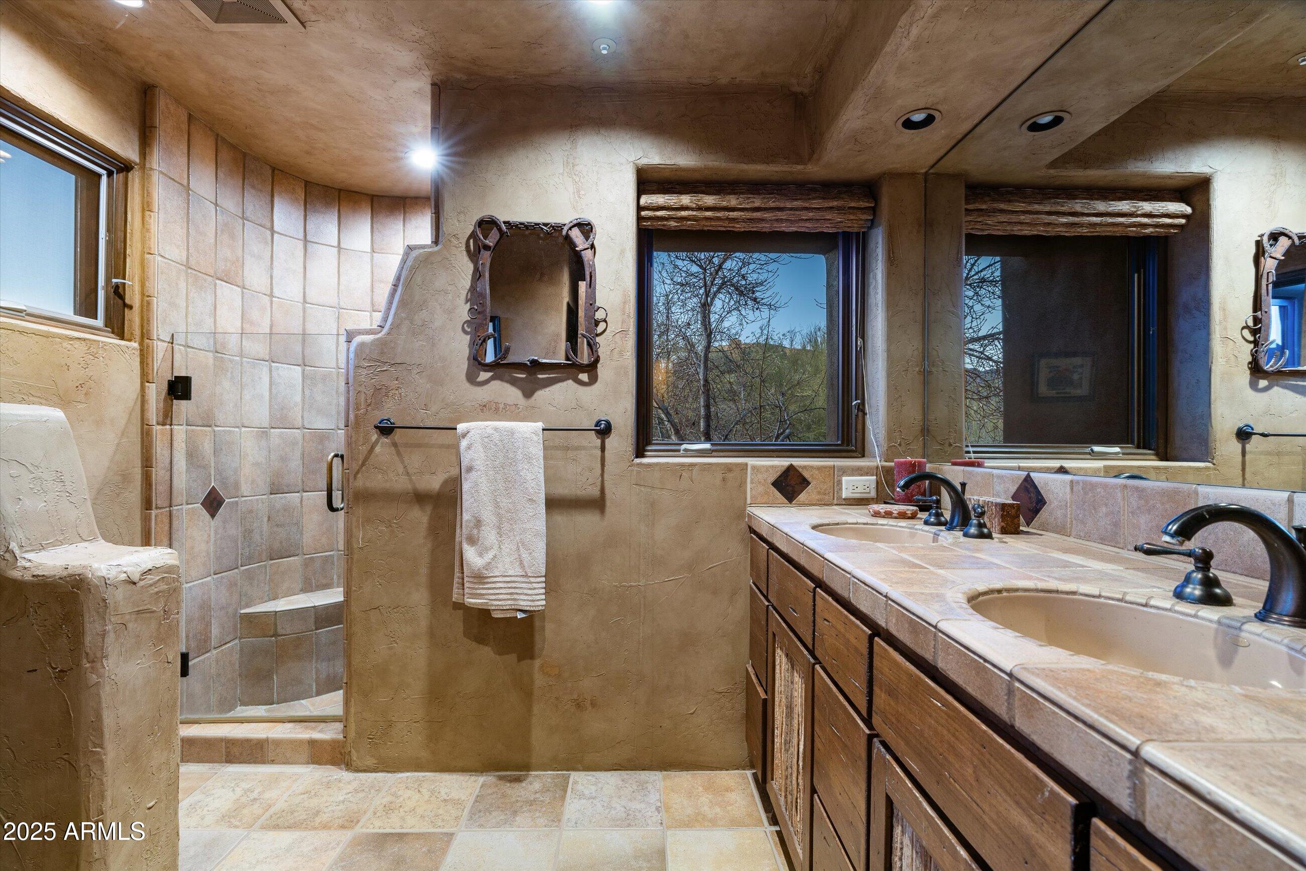 DESERT MOUNTAIN PHASE 3 UNIT 27 VILLAGE LONE MTN 2 - Residential
