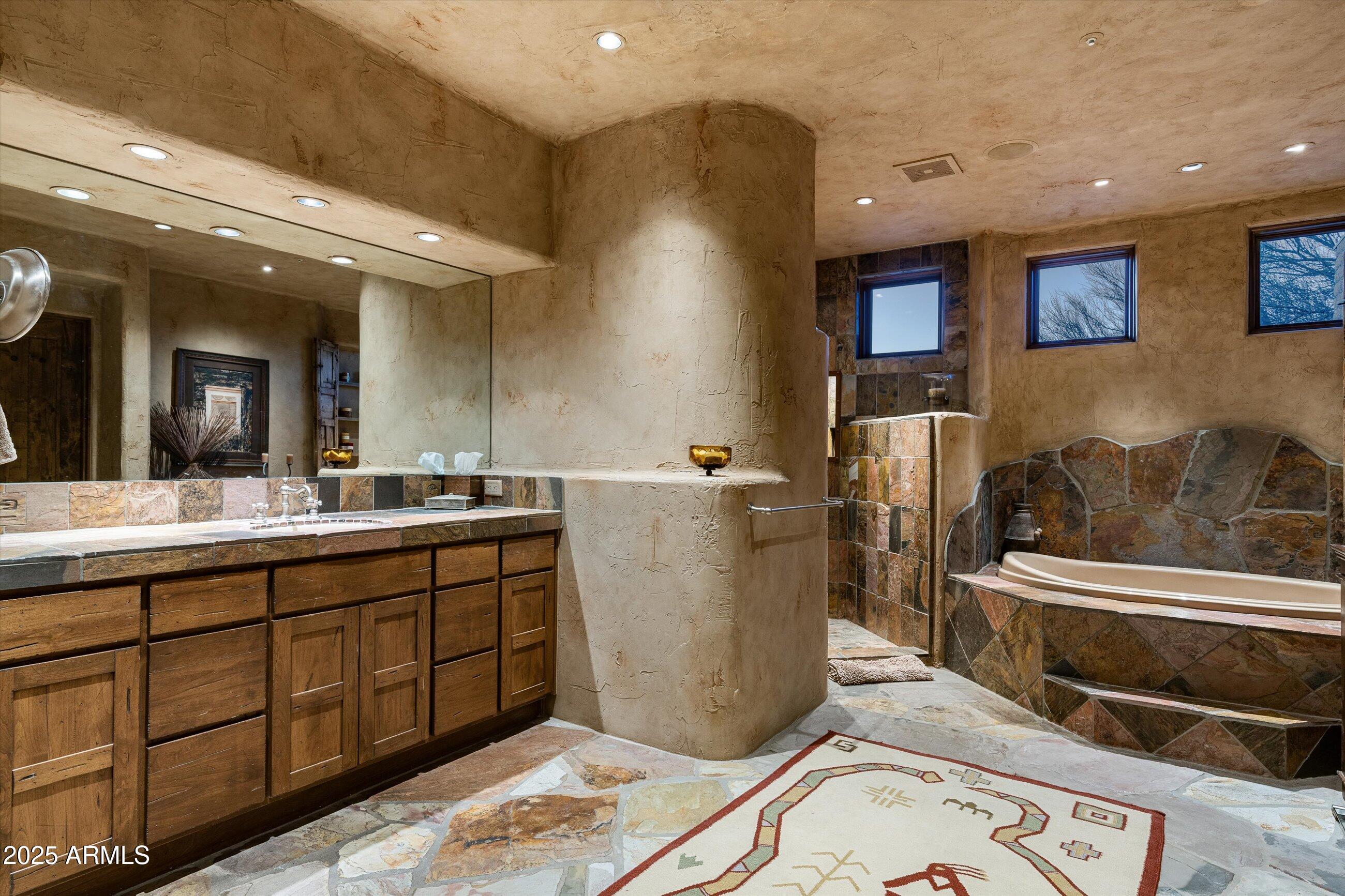 DESERT MOUNTAIN PHASE 3 UNIT 27 VILLAGE LONE MTN 2 - Residential
