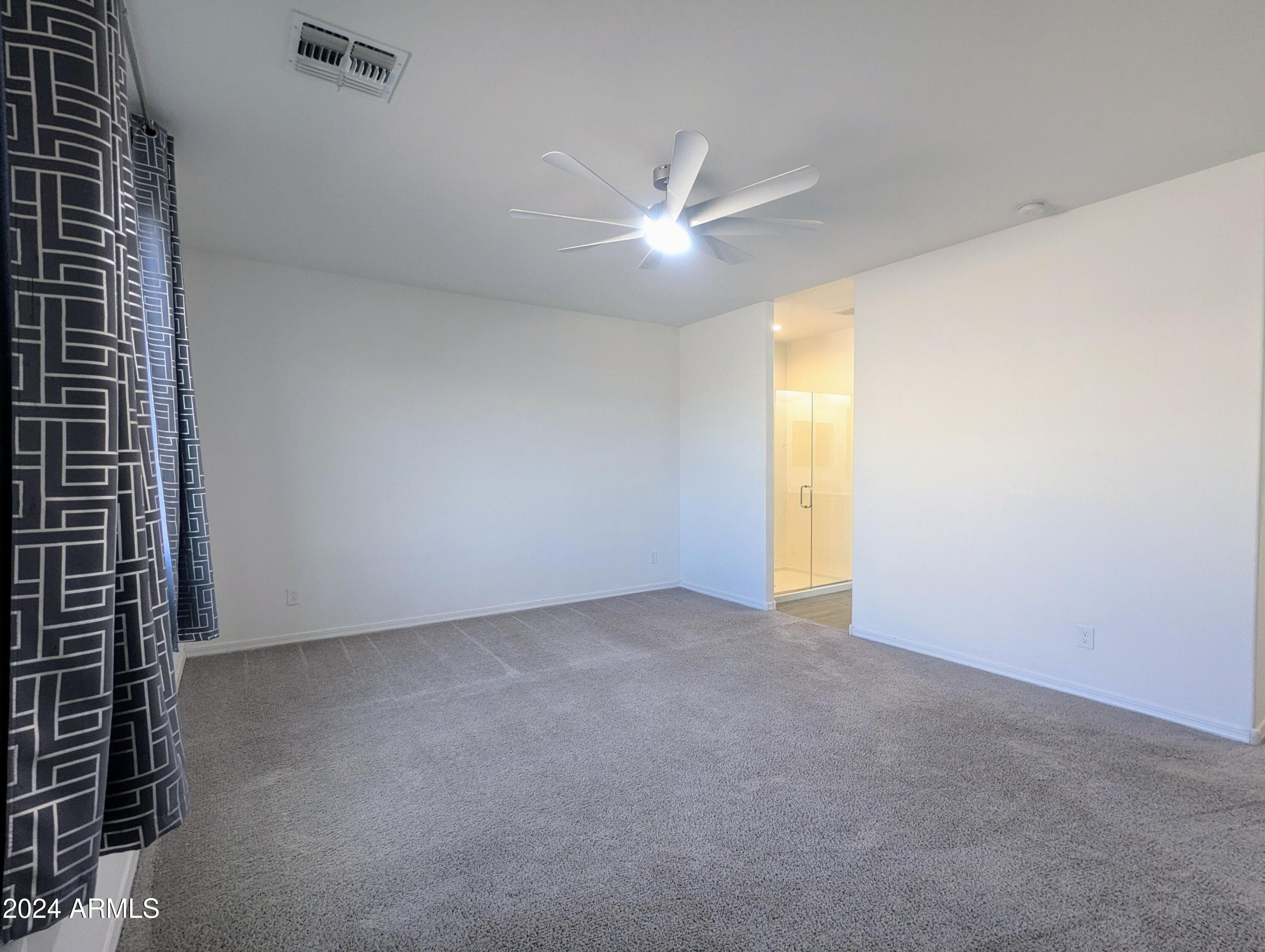 DESTINATION AT GATEWAY EAST PHASE 1 - Residential Lease