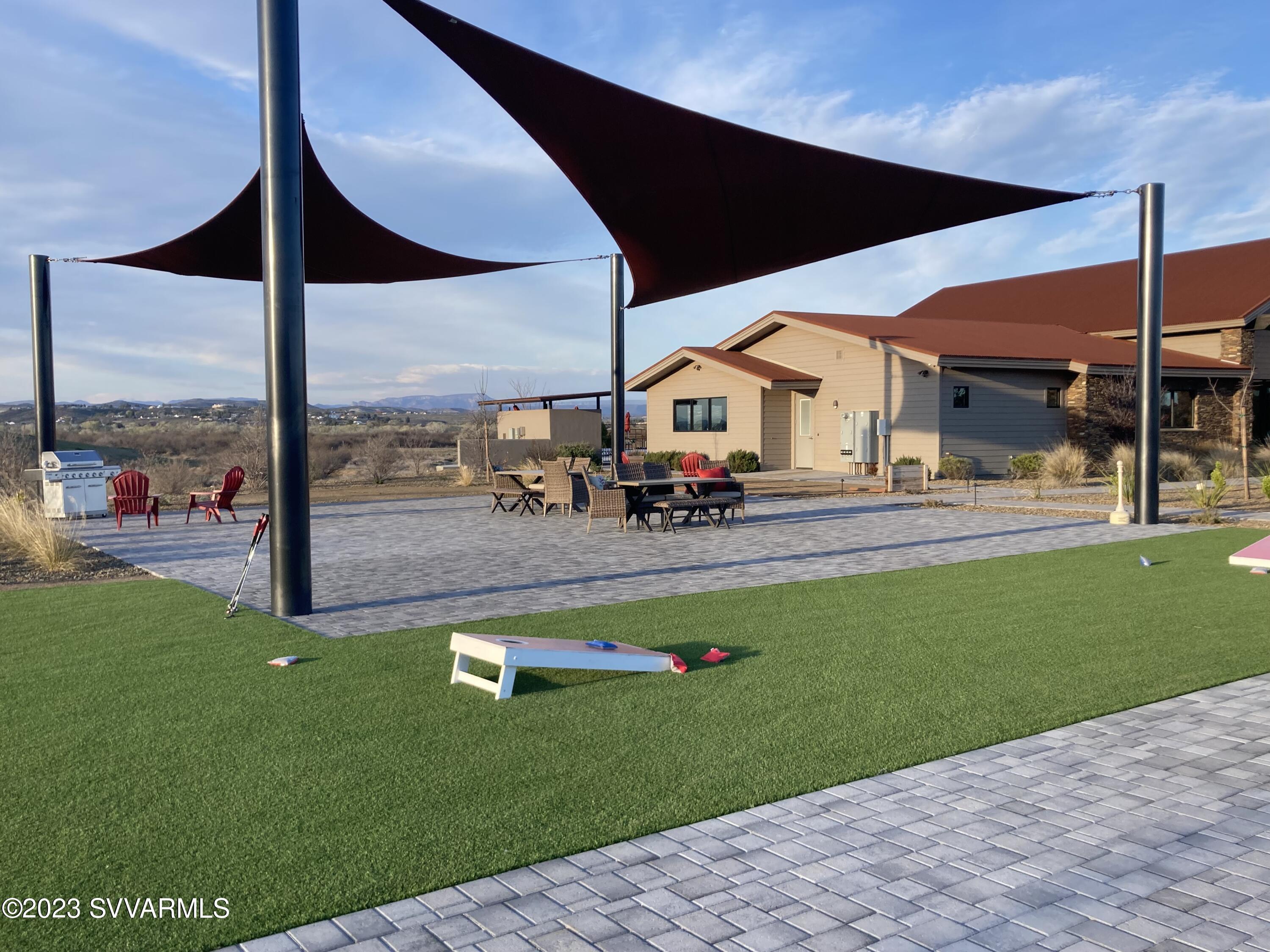 Multi-Unit Lots - Residential