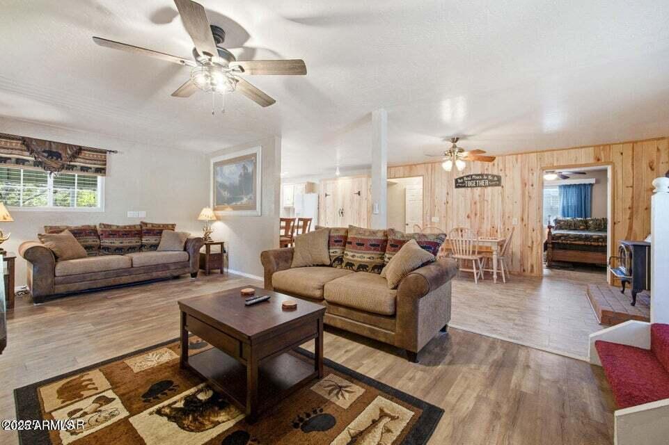 HOLIDAY FOREST - Residential