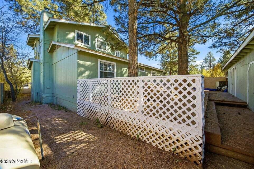 HOLIDAY FOREST - Residential