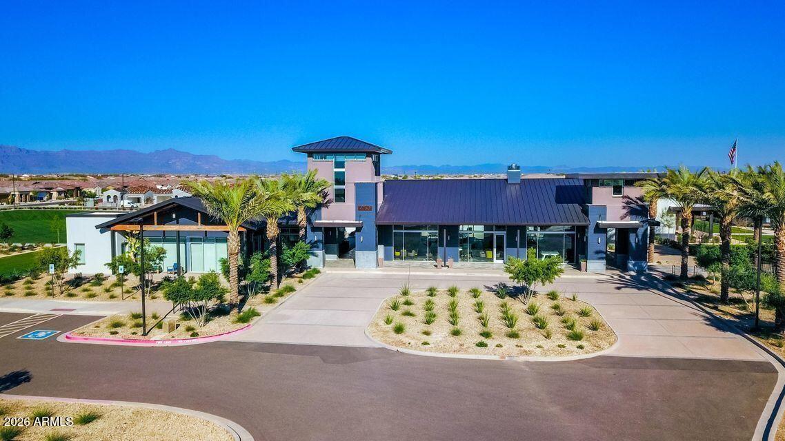 Cadence - Residential