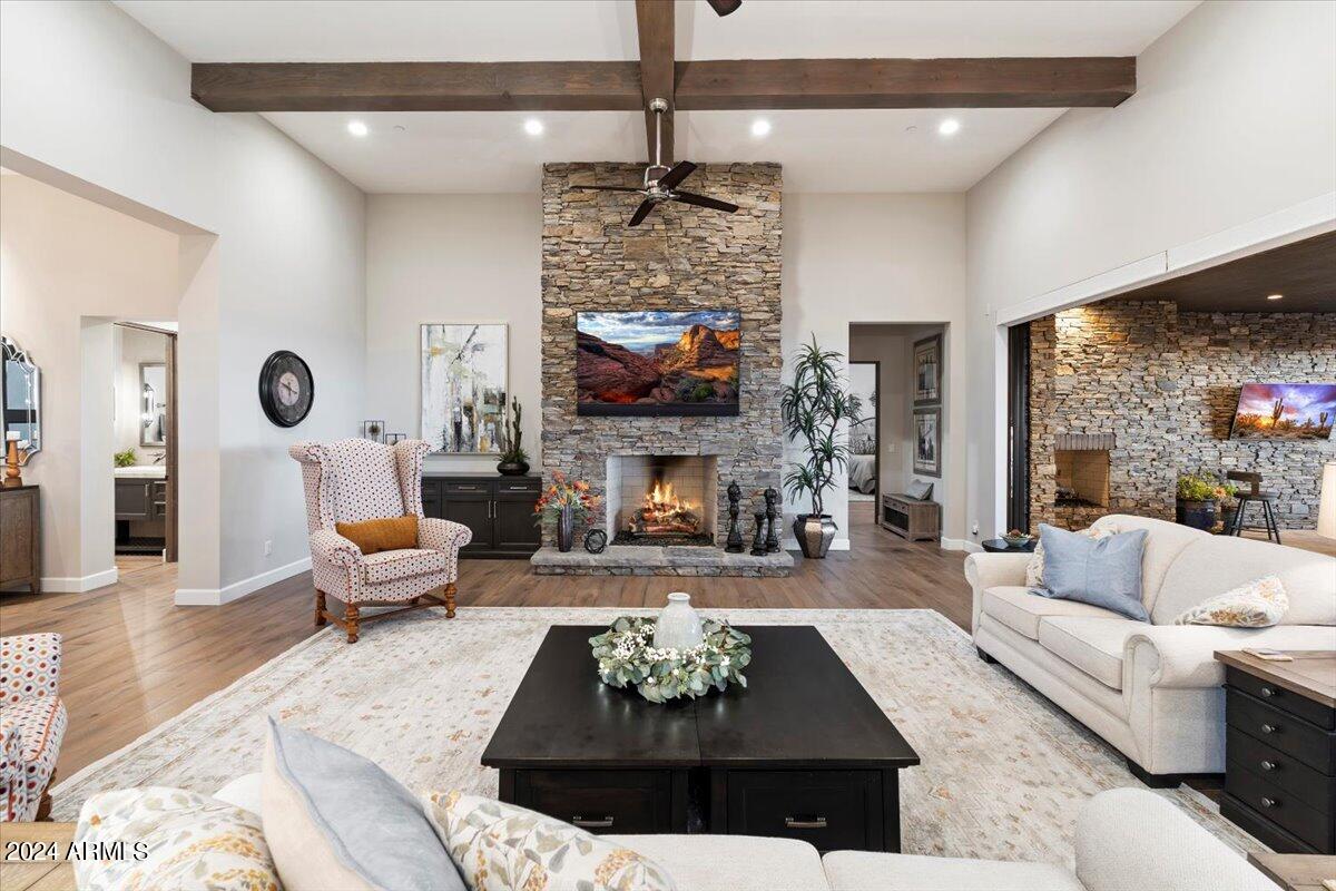 DESERT MOUNTAIN - Residential