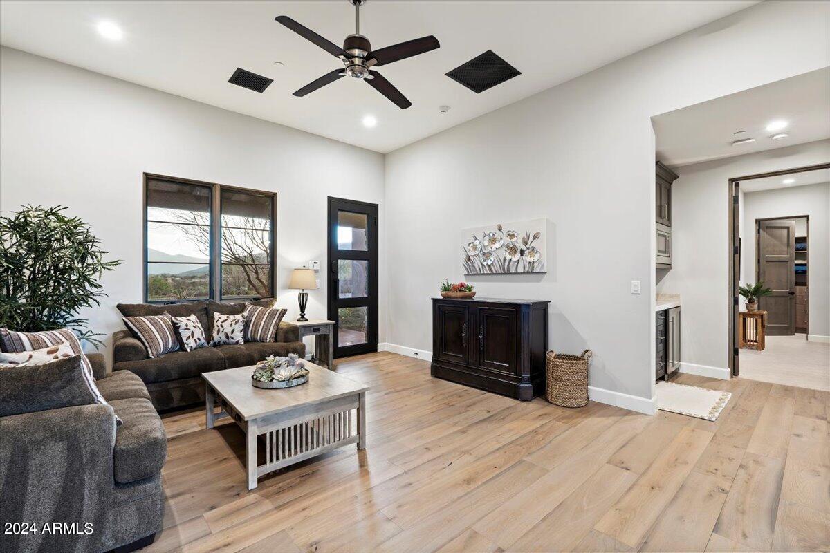 DESERT MOUNTAIN - Residential