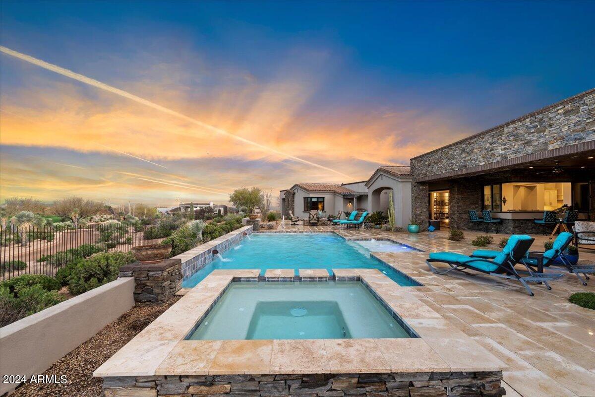 DESERT MOUNTAIN - Residential