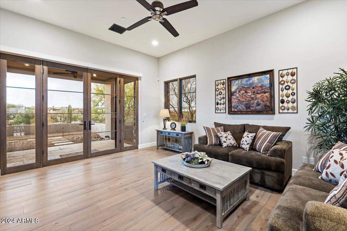 DESERT MOUNTAIN - Residential