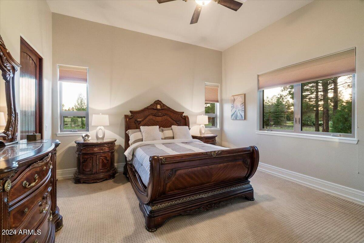 LOCKETT RANCHES - Residential
