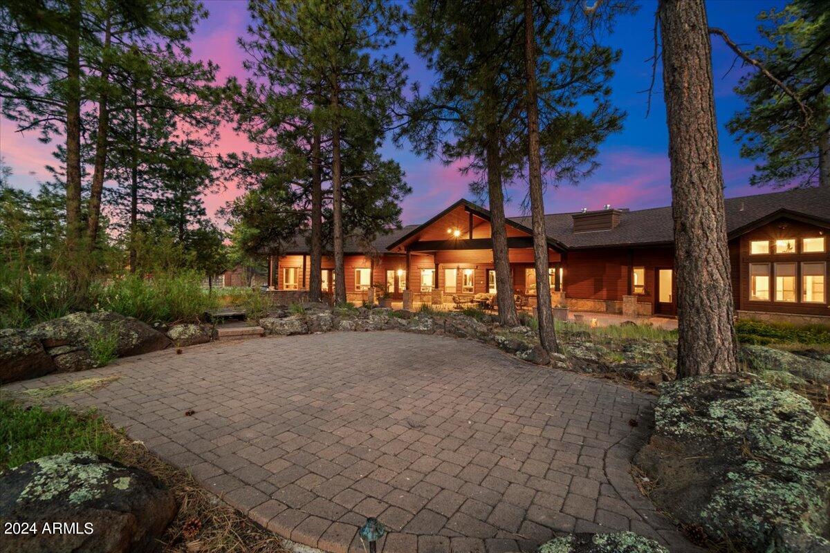LOCKETT RANCHES - Residential