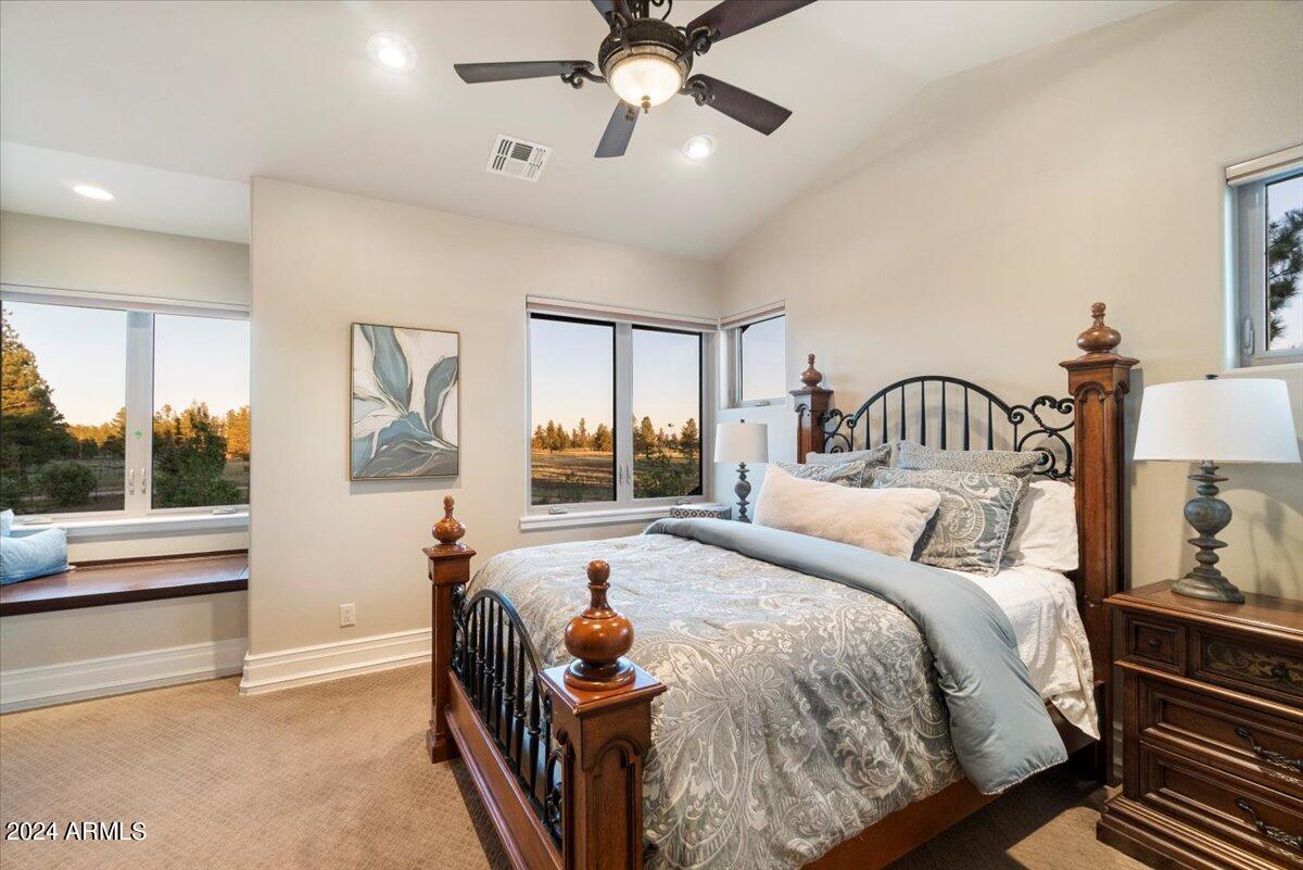 LOCKETT RANCHES - Residential