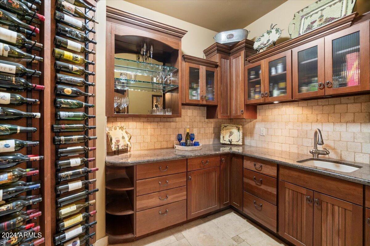 LOCKETT RANCHES - Residential
