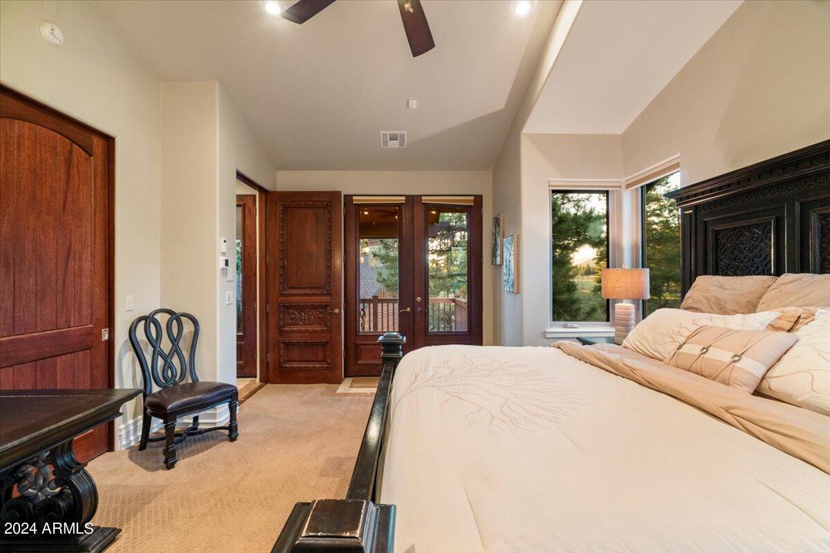 LOCKETT RANCHES - Residential